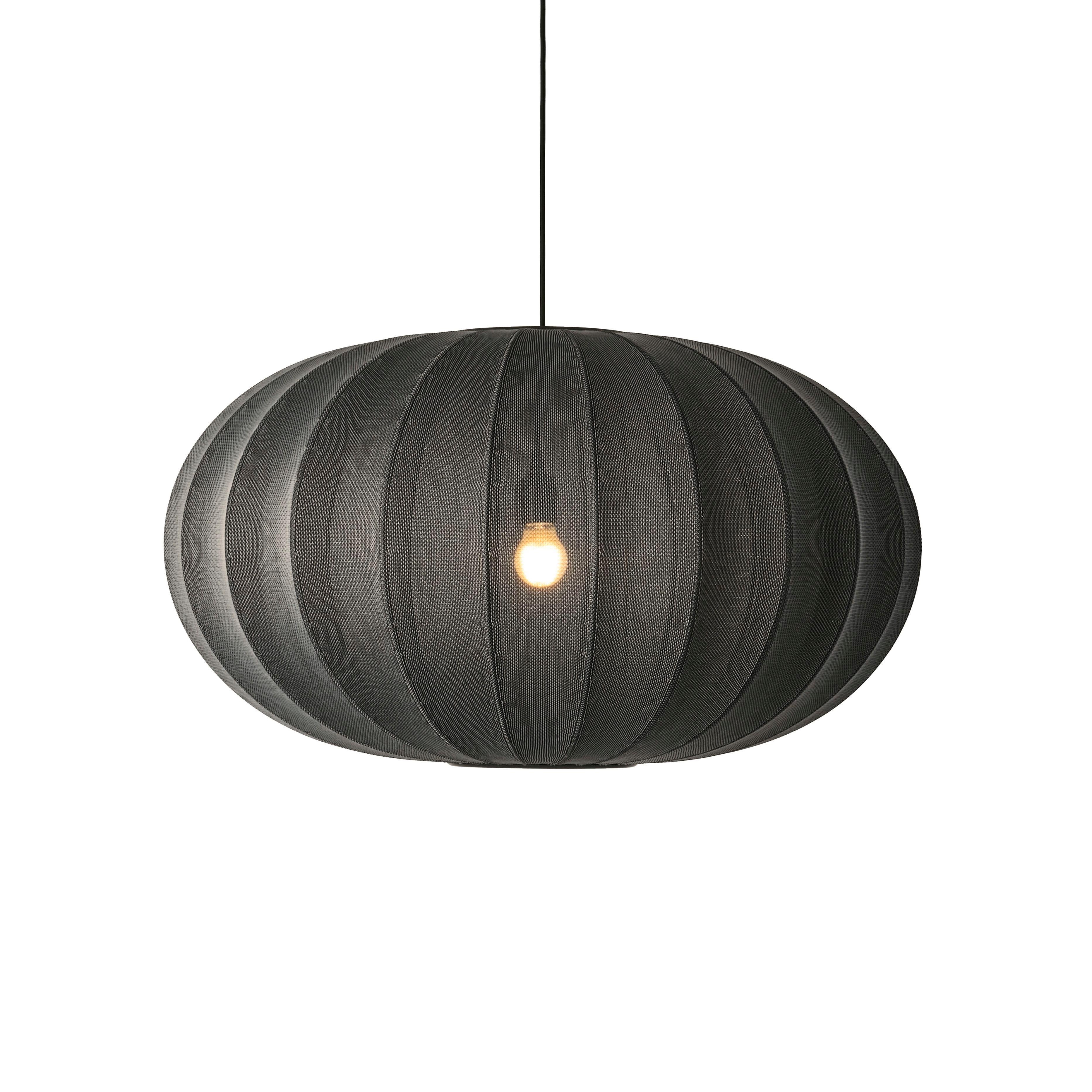 Knit-Wit Oval Black hanging lamp