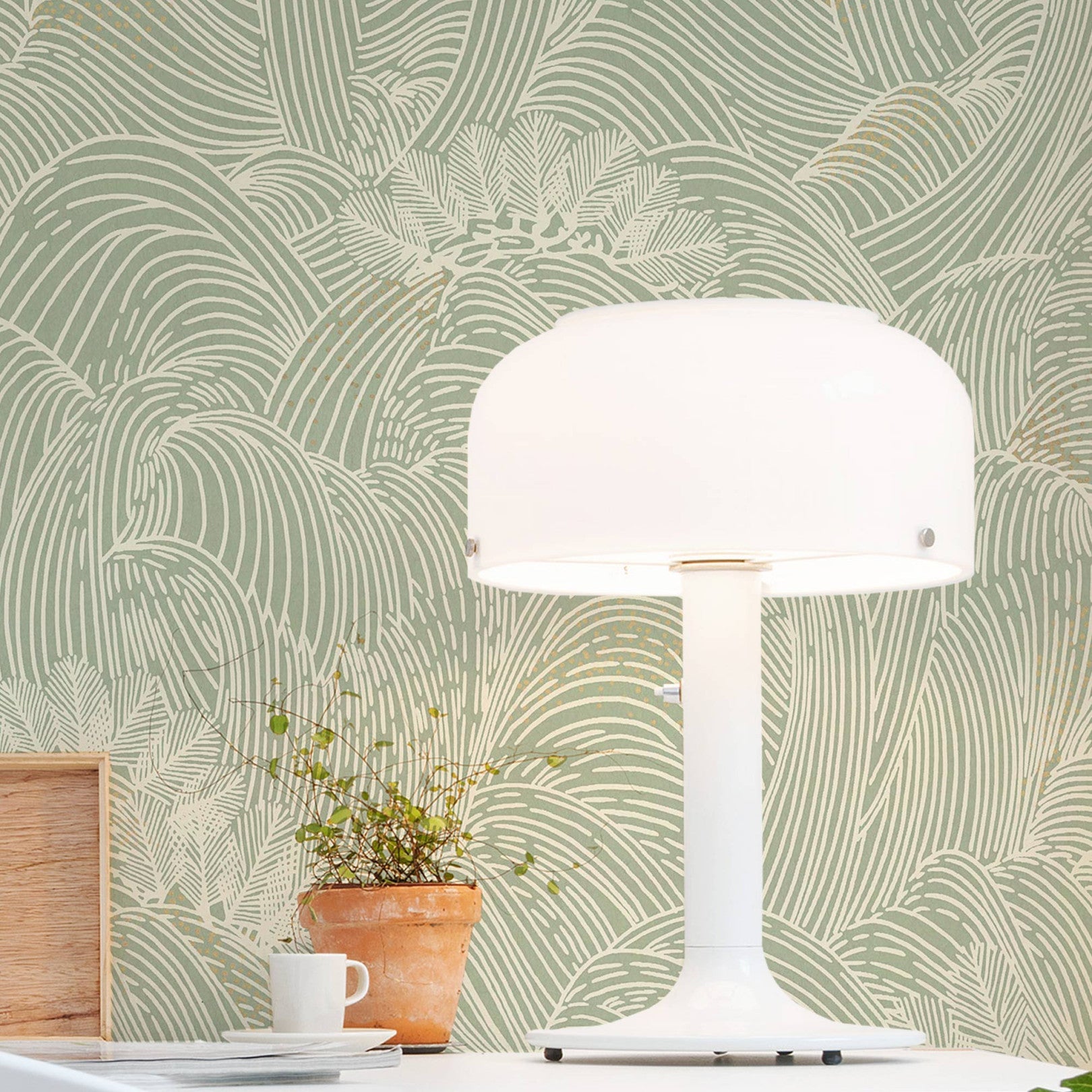 Strukturierte Tapete mit abstraktem Wellenmuster MARÉE HAUTE - VERT grün
