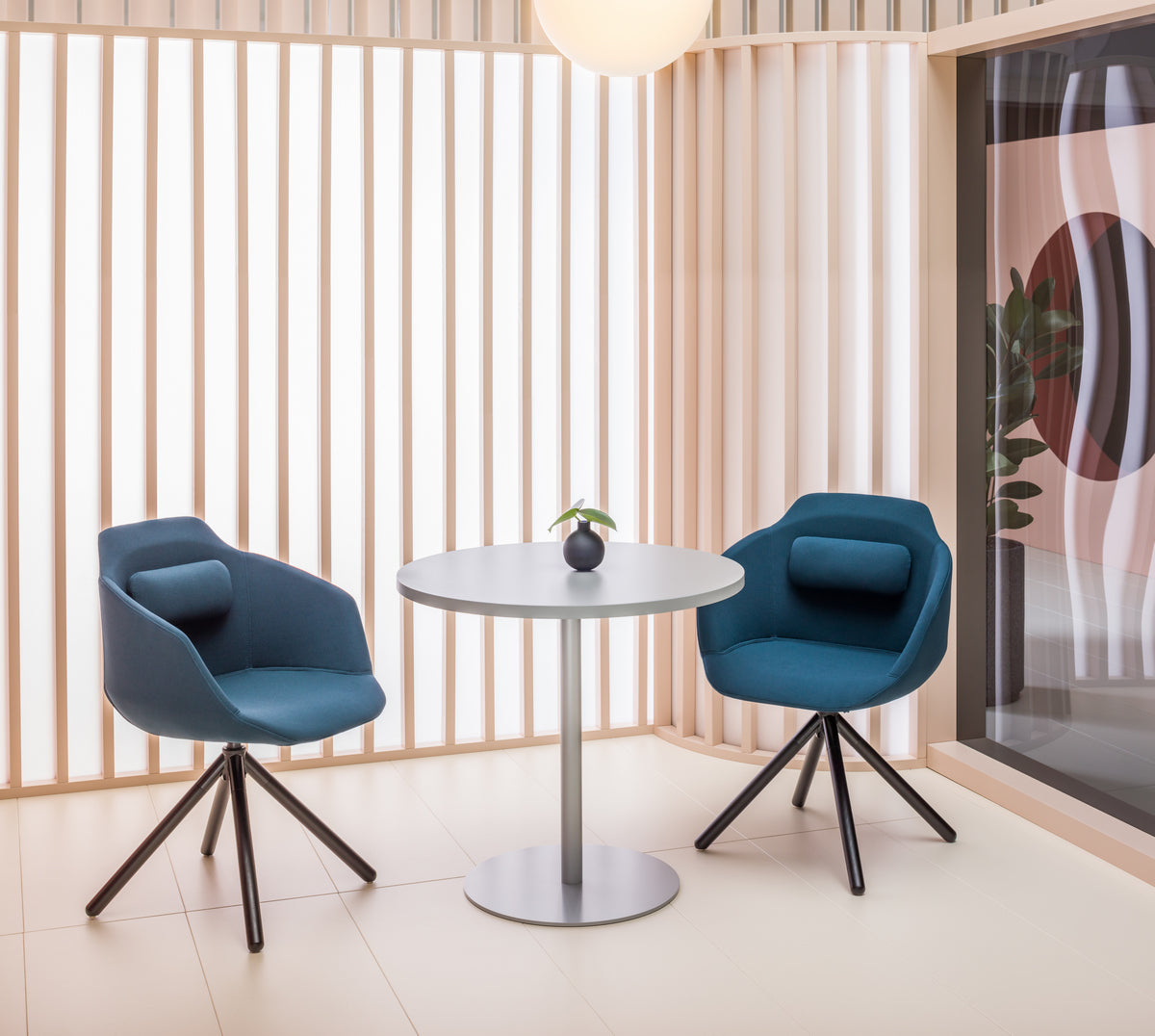 Bürostuhl Ultra -Holzbasis
