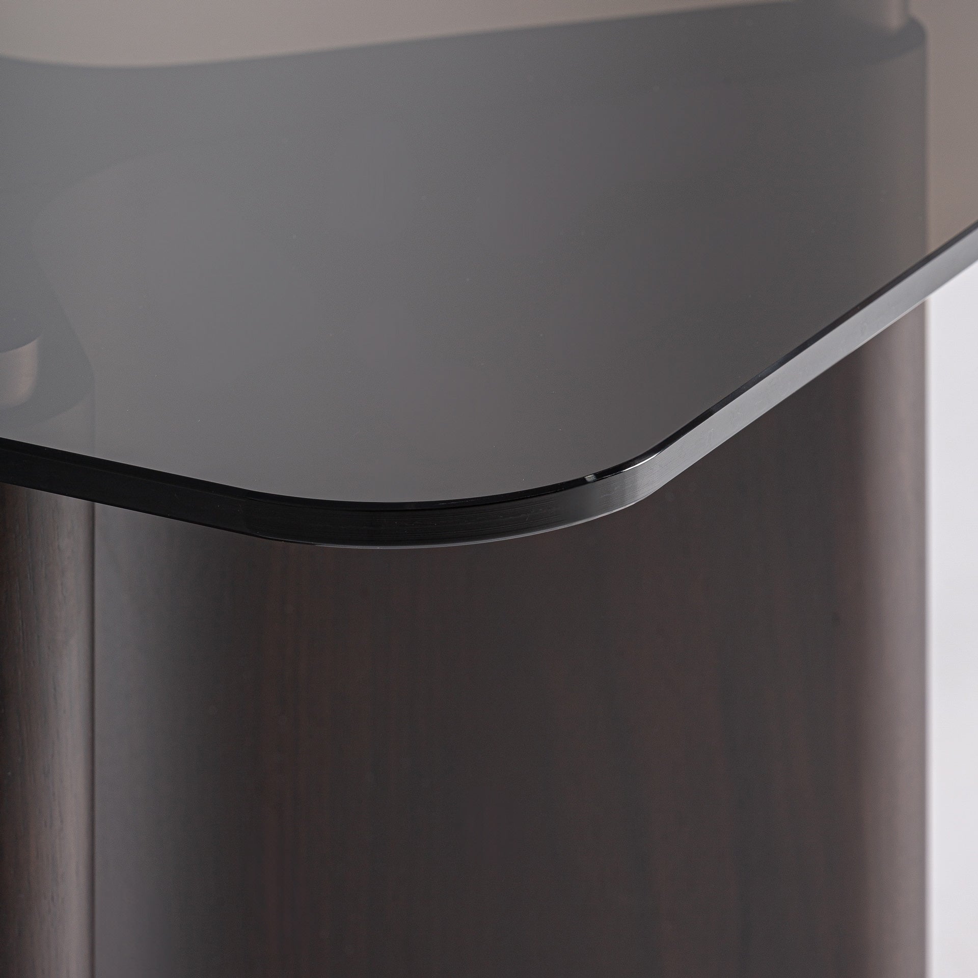 Beistelltisch BRANSBY dunkles Eschenholz mit Glasplatte