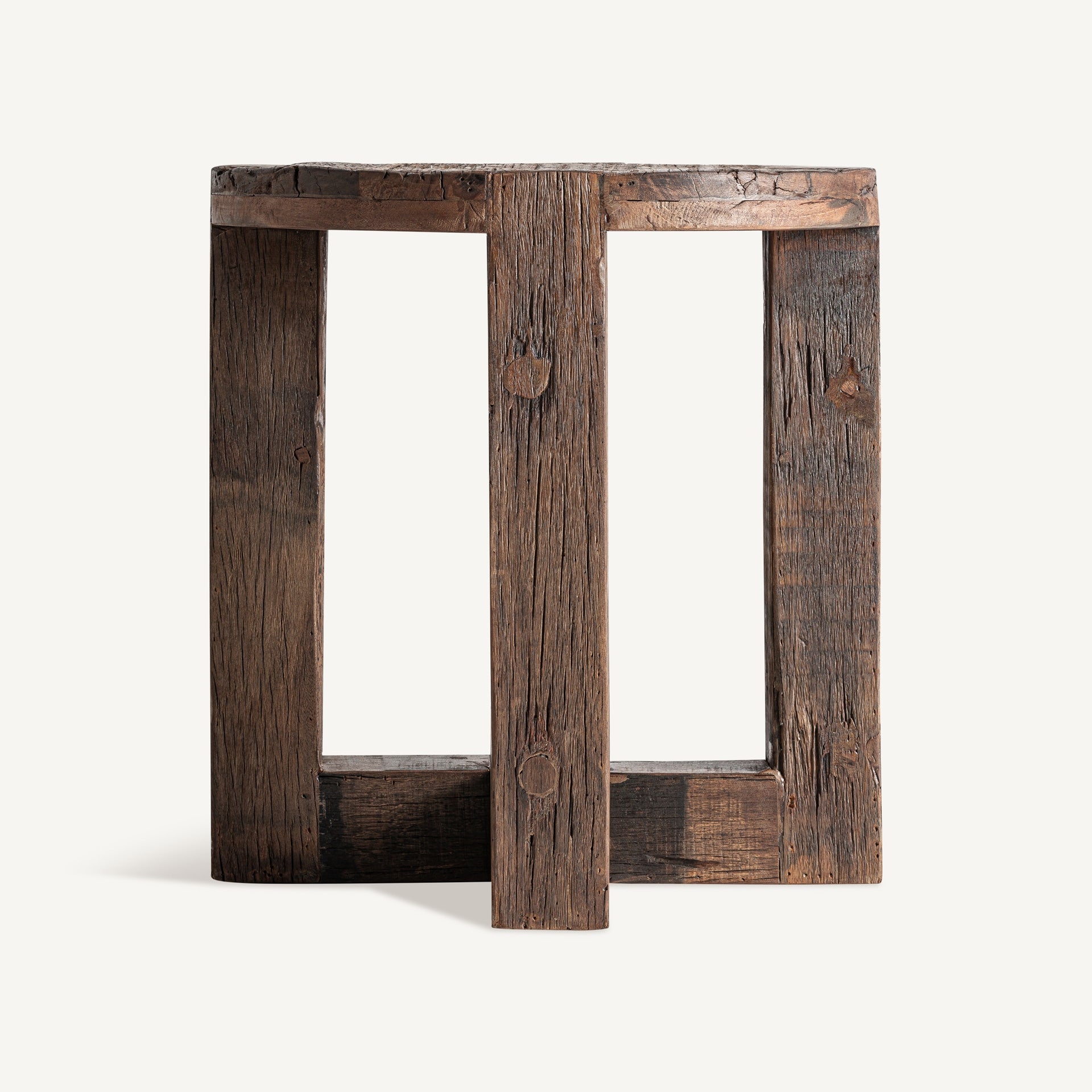 Beistelltisch LOSSE aus recyceltem Holz