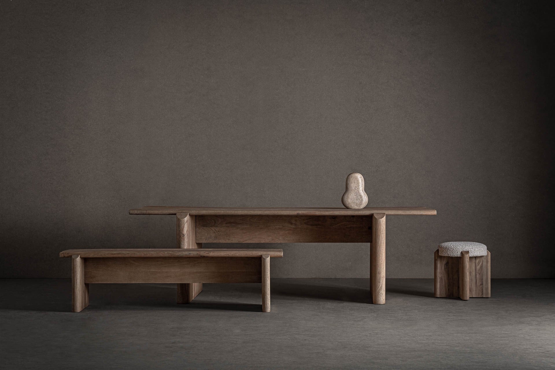 JACQUARD Mango Wood Table