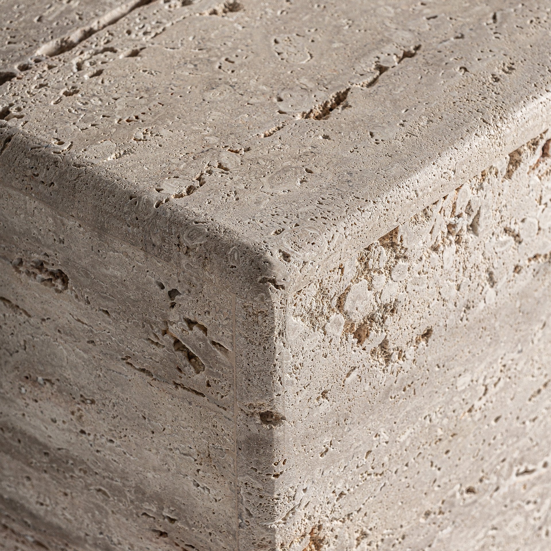 RAPOLANO travertine side table