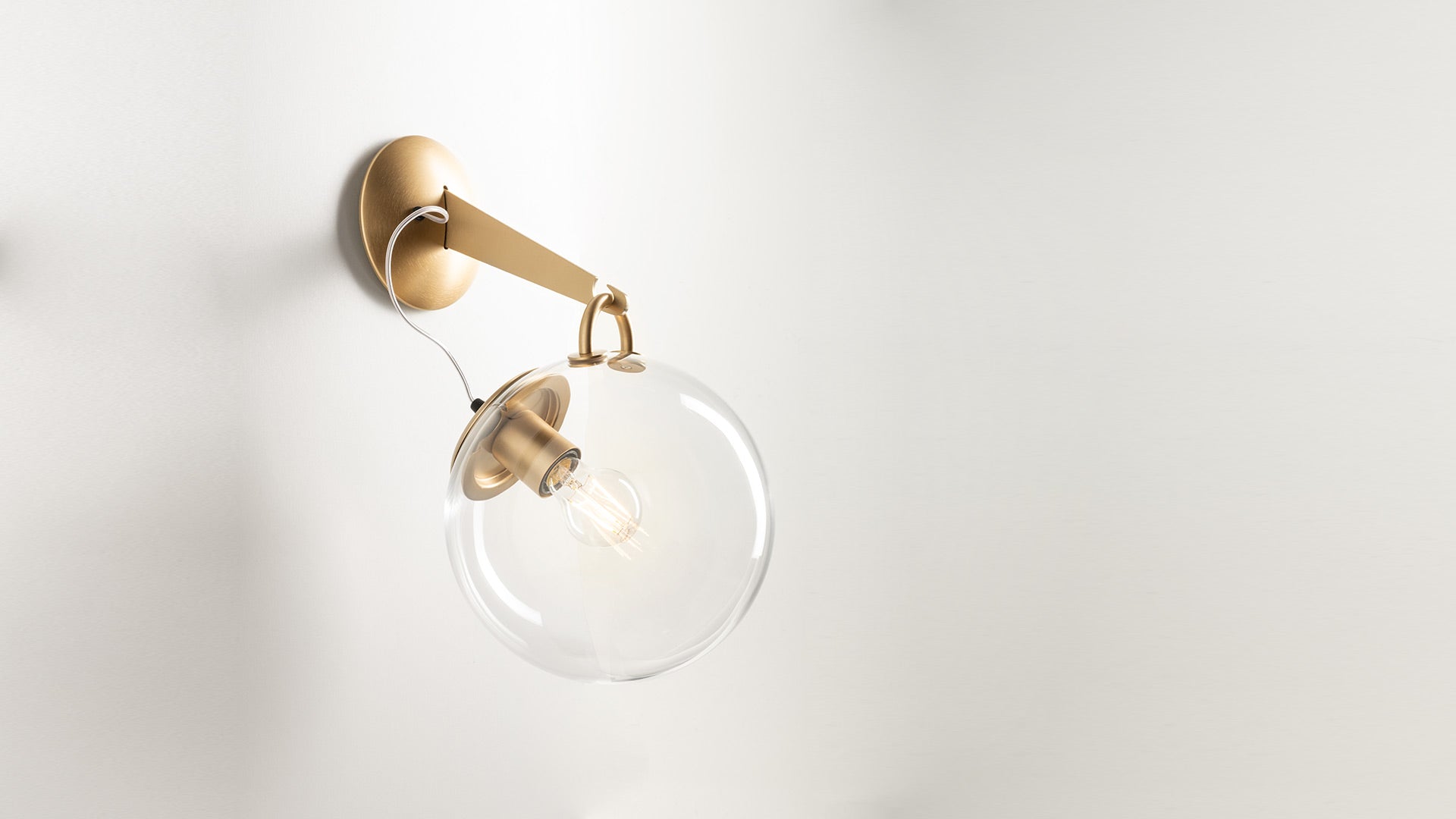 MICONOS Wall Lamp in Satin Brass