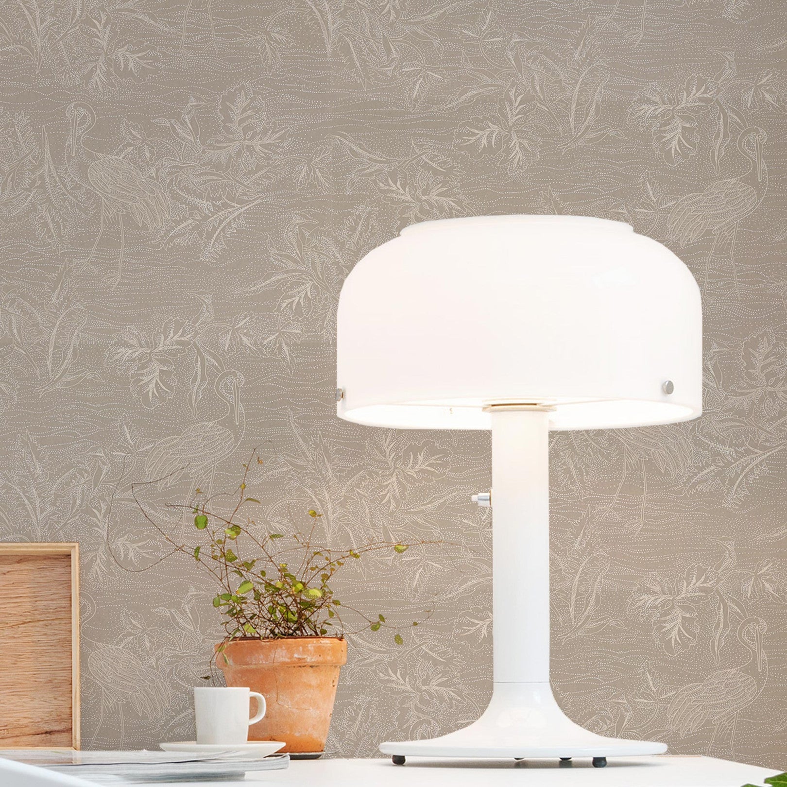 Strukturtapete mit pflanzlichem und tierischem Motiv MIRADOR - MARRON GLACÉ/NACRÉ braun