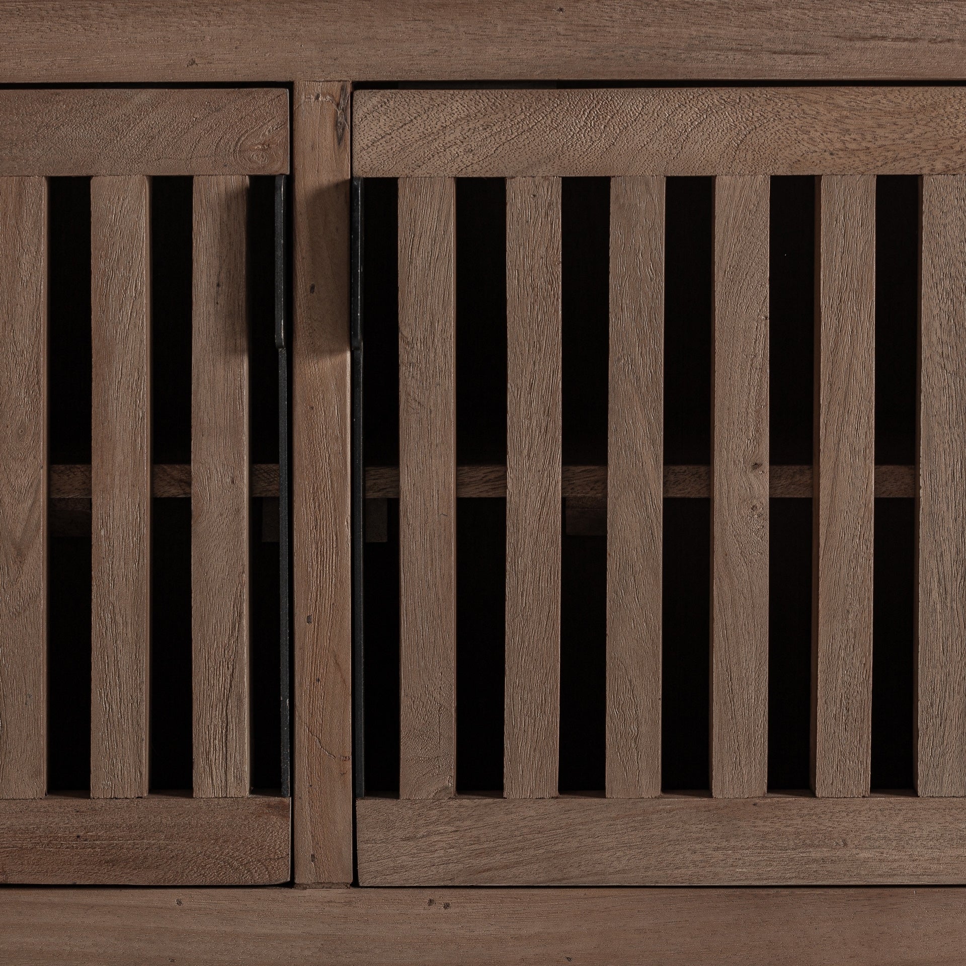 RTV-Sideboard GÀBIA aus Mangoholz