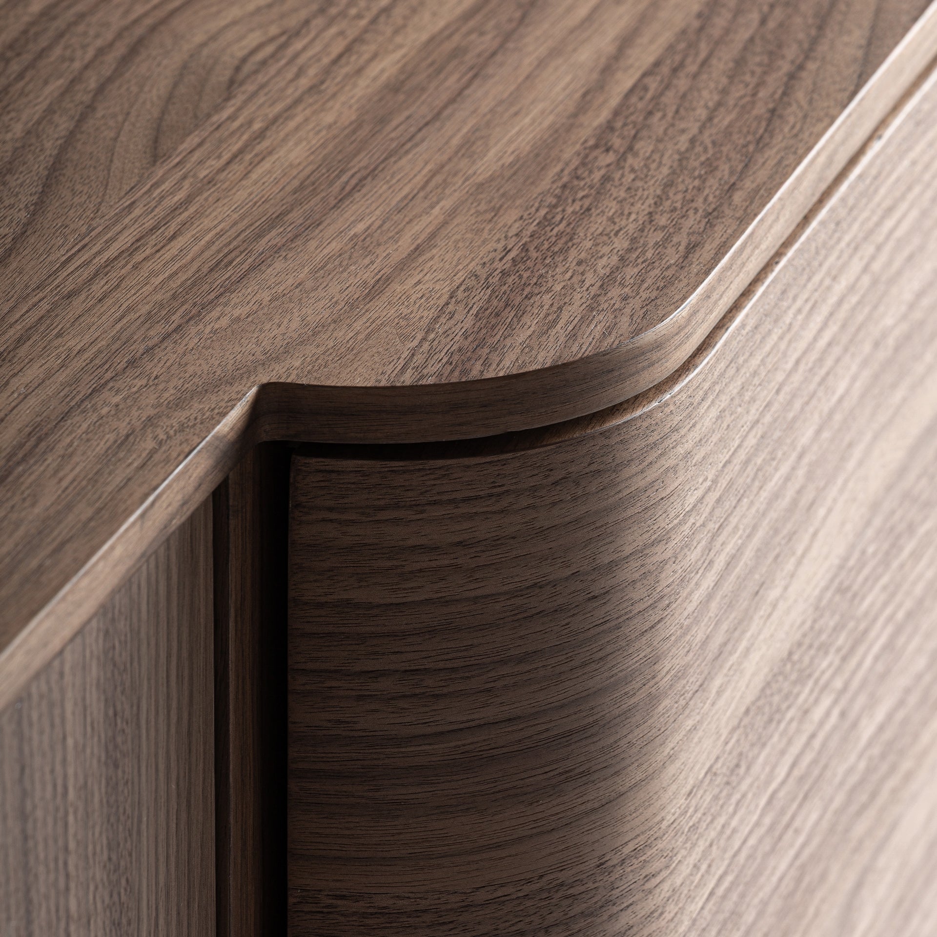 RTV-Szafka KEXBY Nussfurnier