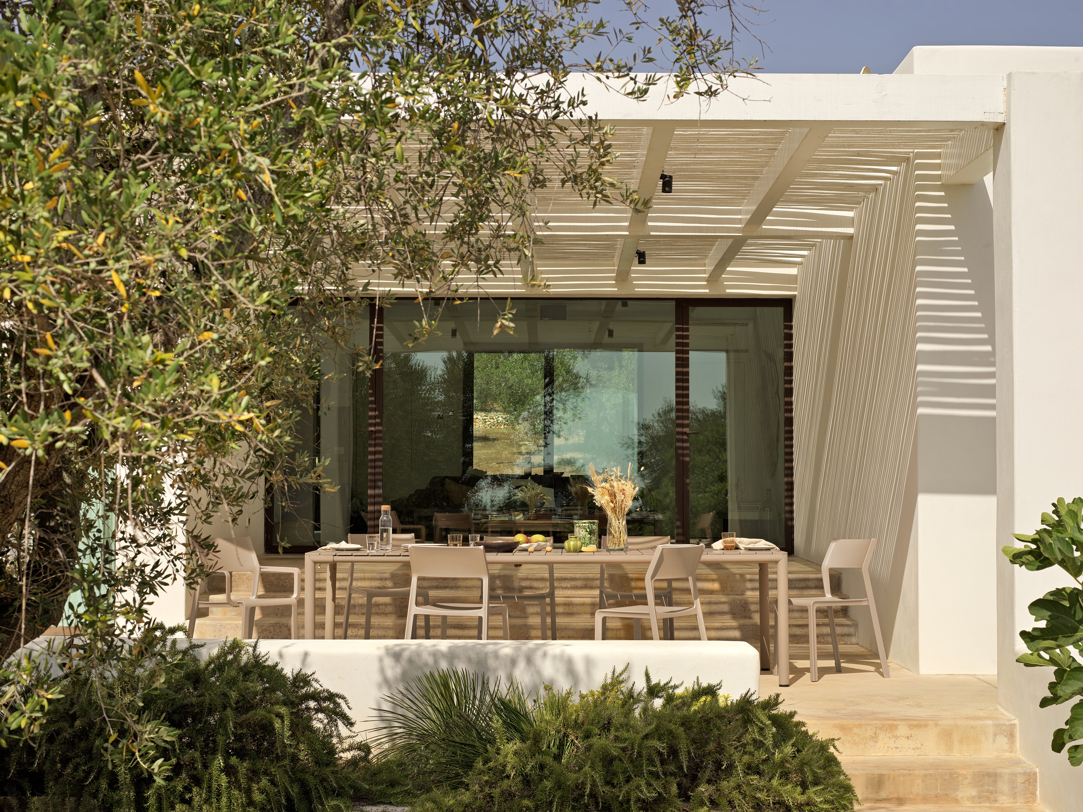 Außenstuhl TRILL senfgelb