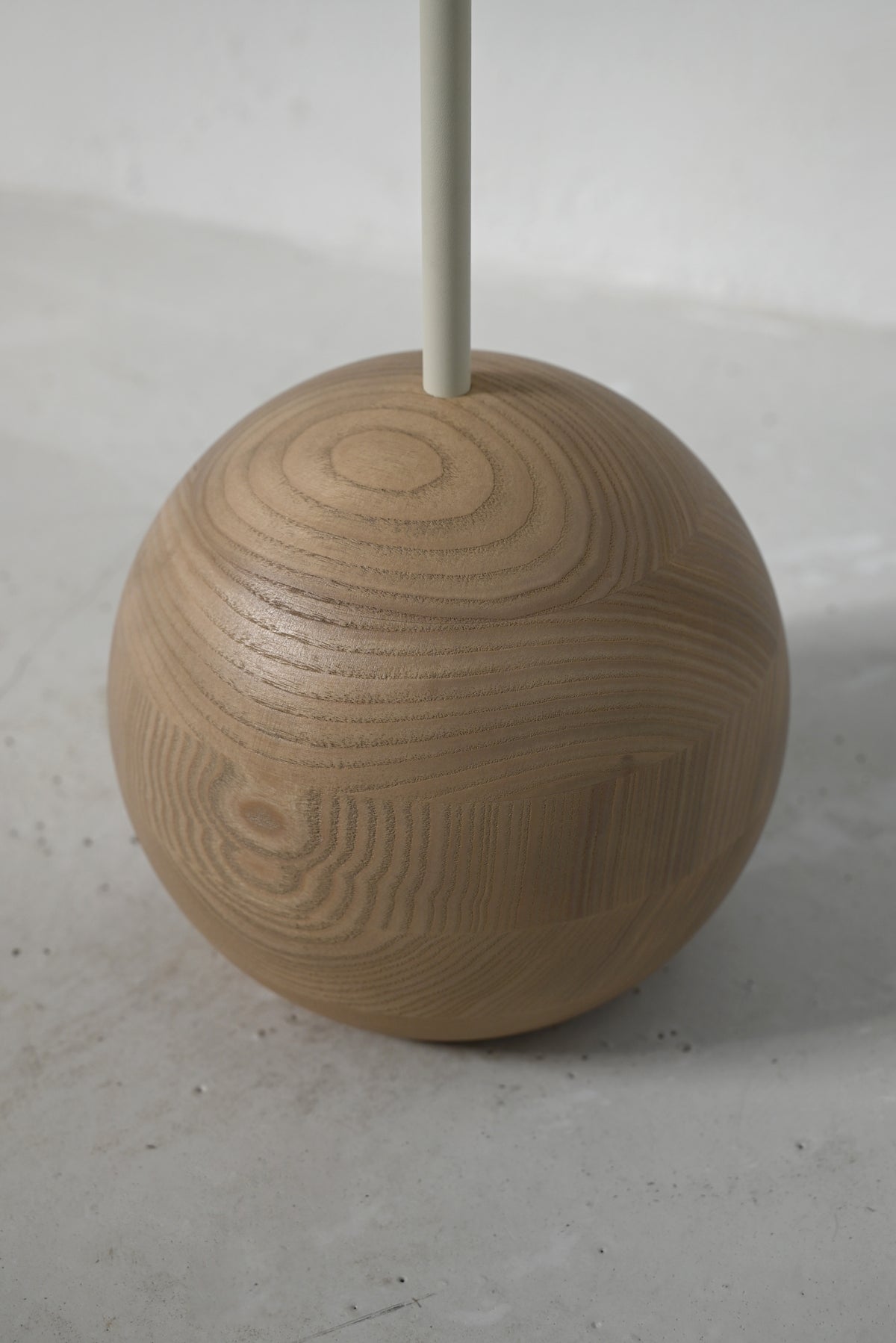 Kaffeetisch SU Holz und Stahl