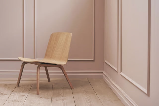 Armchair with palm armrests oak veneer