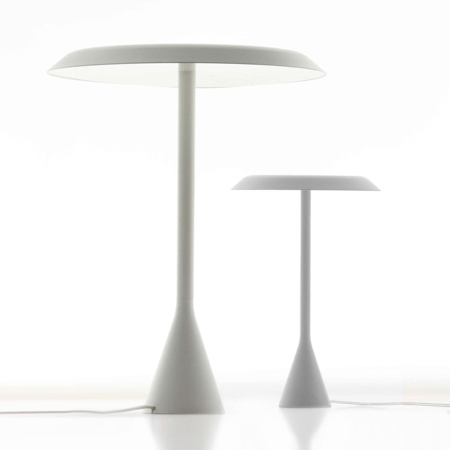 Panama white table lamp