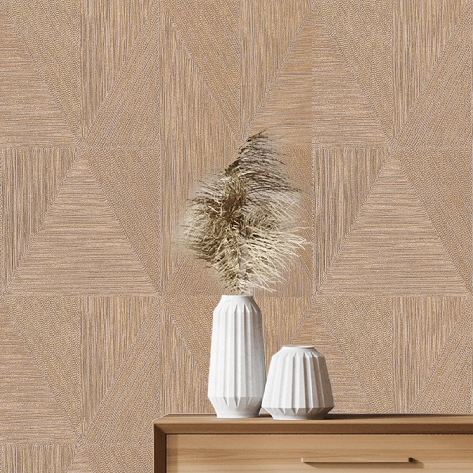 Metallic wallpaper with geometric pattern PARANGON - MORDORE brown