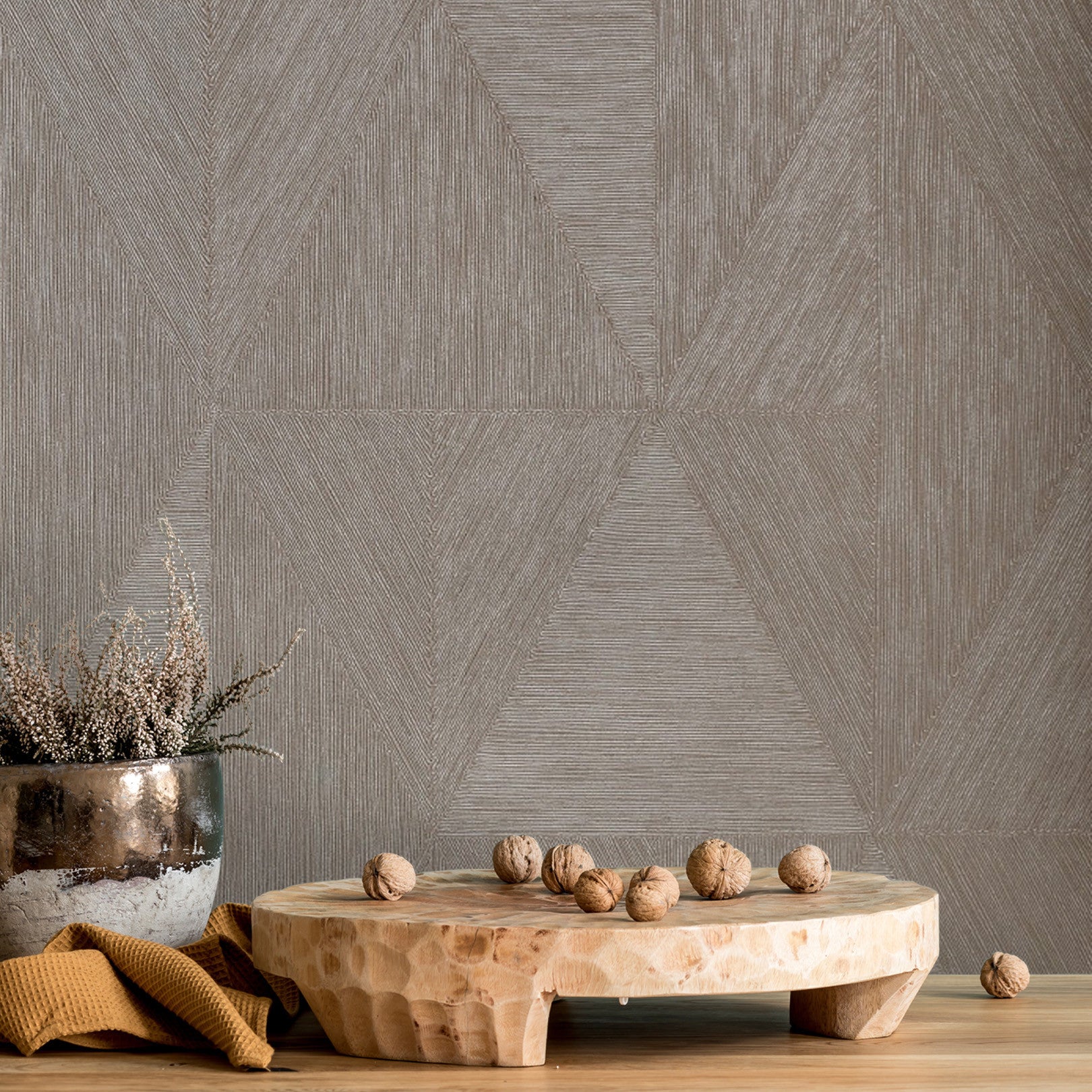 Metallic Wallpaper with Geometric Pattern PARANGON - ARGENT Silver