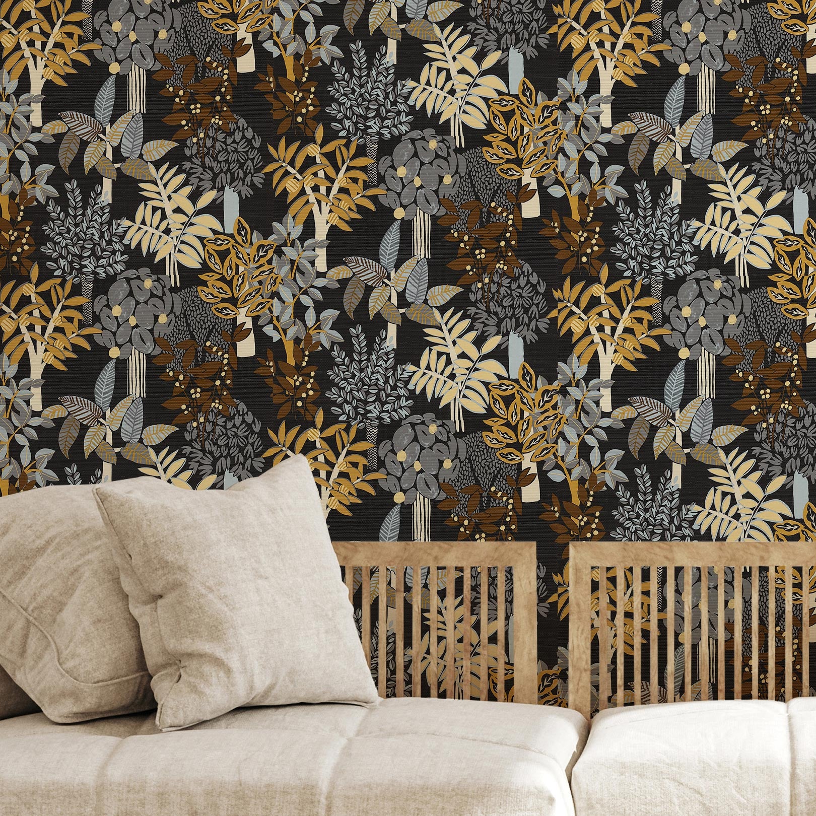 Structural wallpaper with a botanical motif PERADENIYA - NOIR/ACIER black with gray