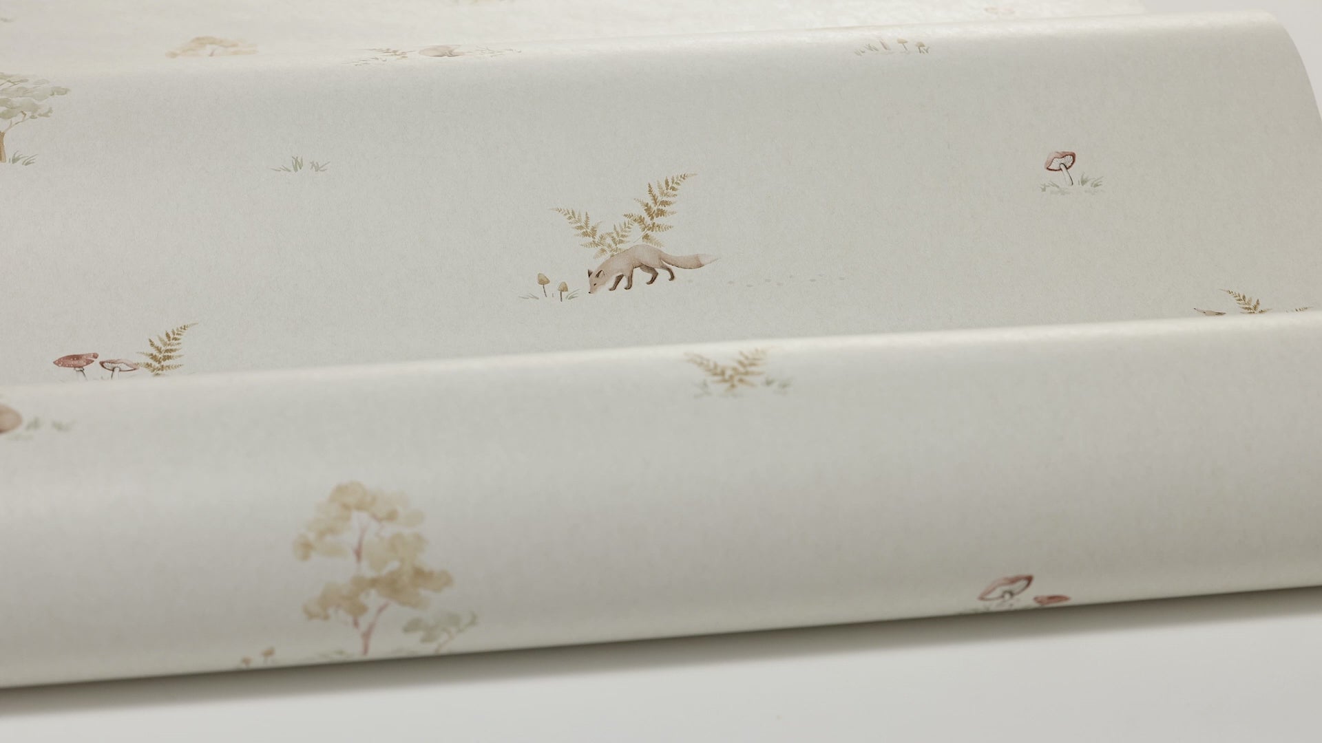Tapete mit Pflanzen- und Tiermotiv LITTLE FOX hellbeige