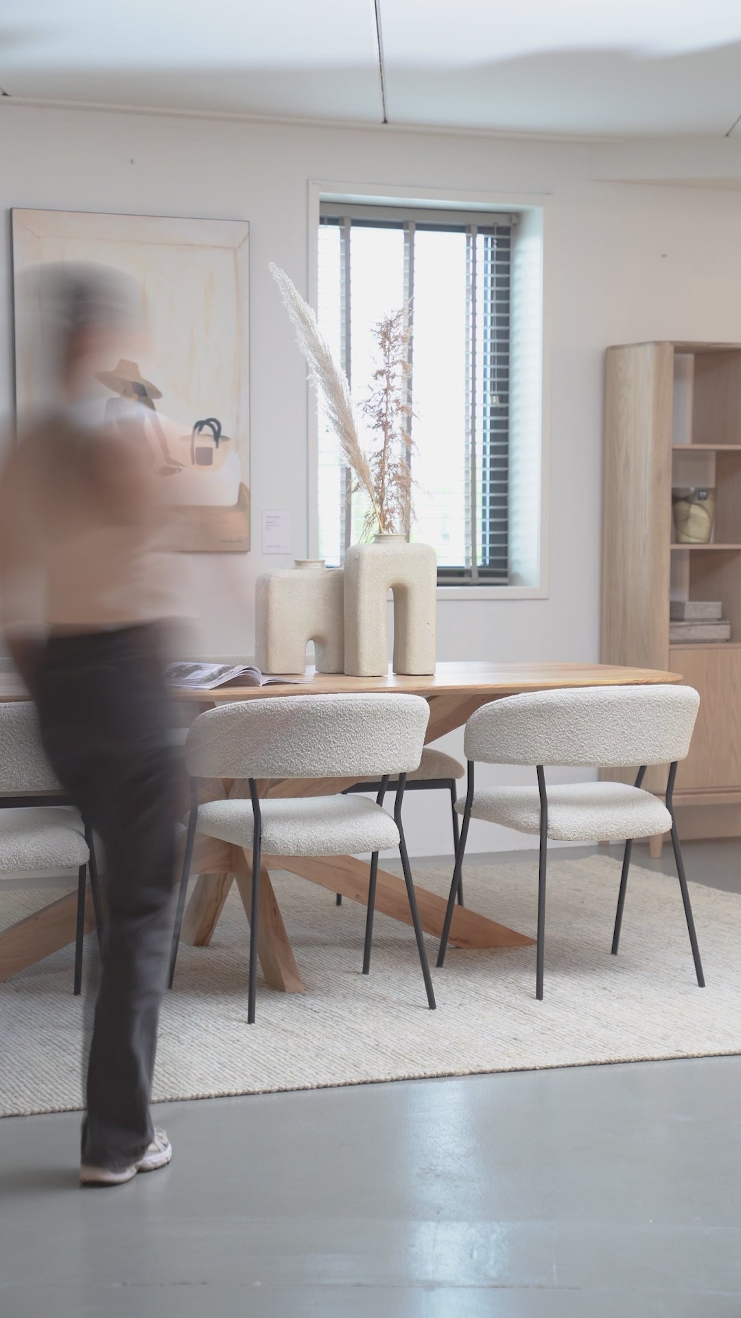 Oval Table NIKKI Acacia Wood