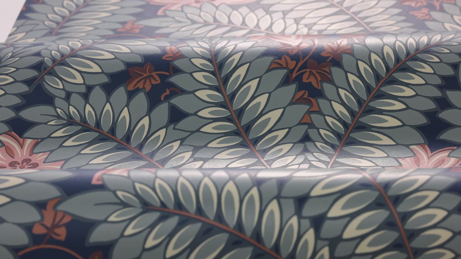 Tapete mit Pflanzenmotiv HIDDEN IVY in Marineblau mit Grün