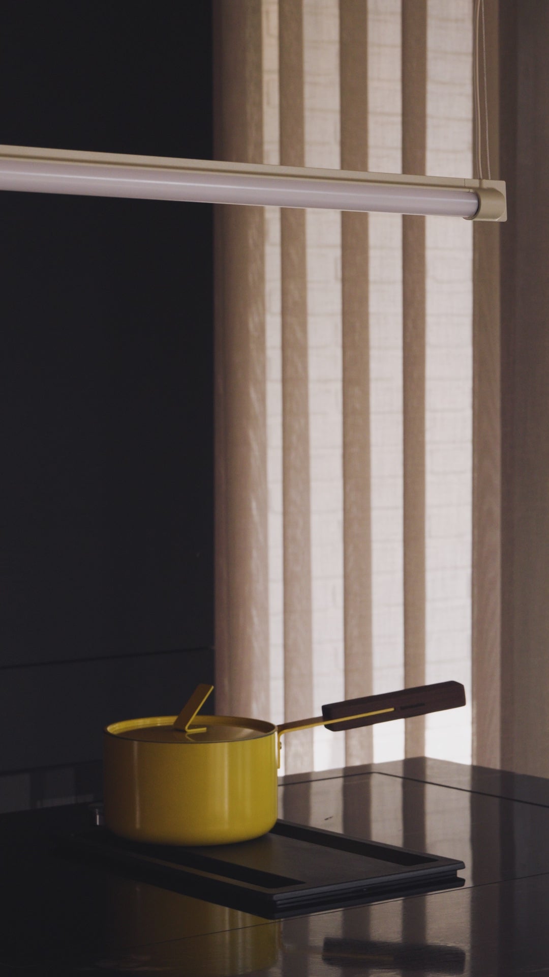 Lampa wisząca FINE bordowy