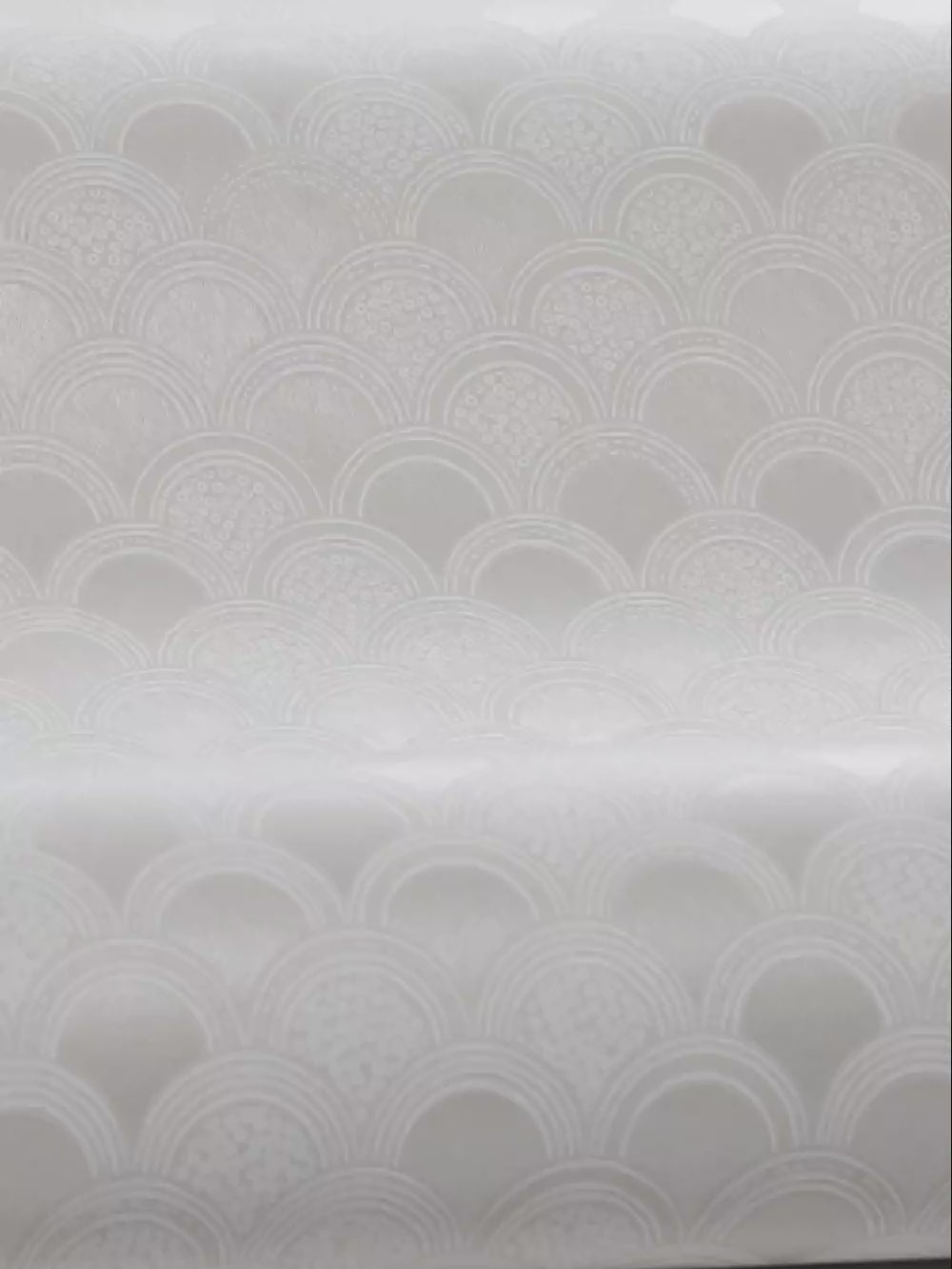 Birgit White Arch Pattern Wallpaper