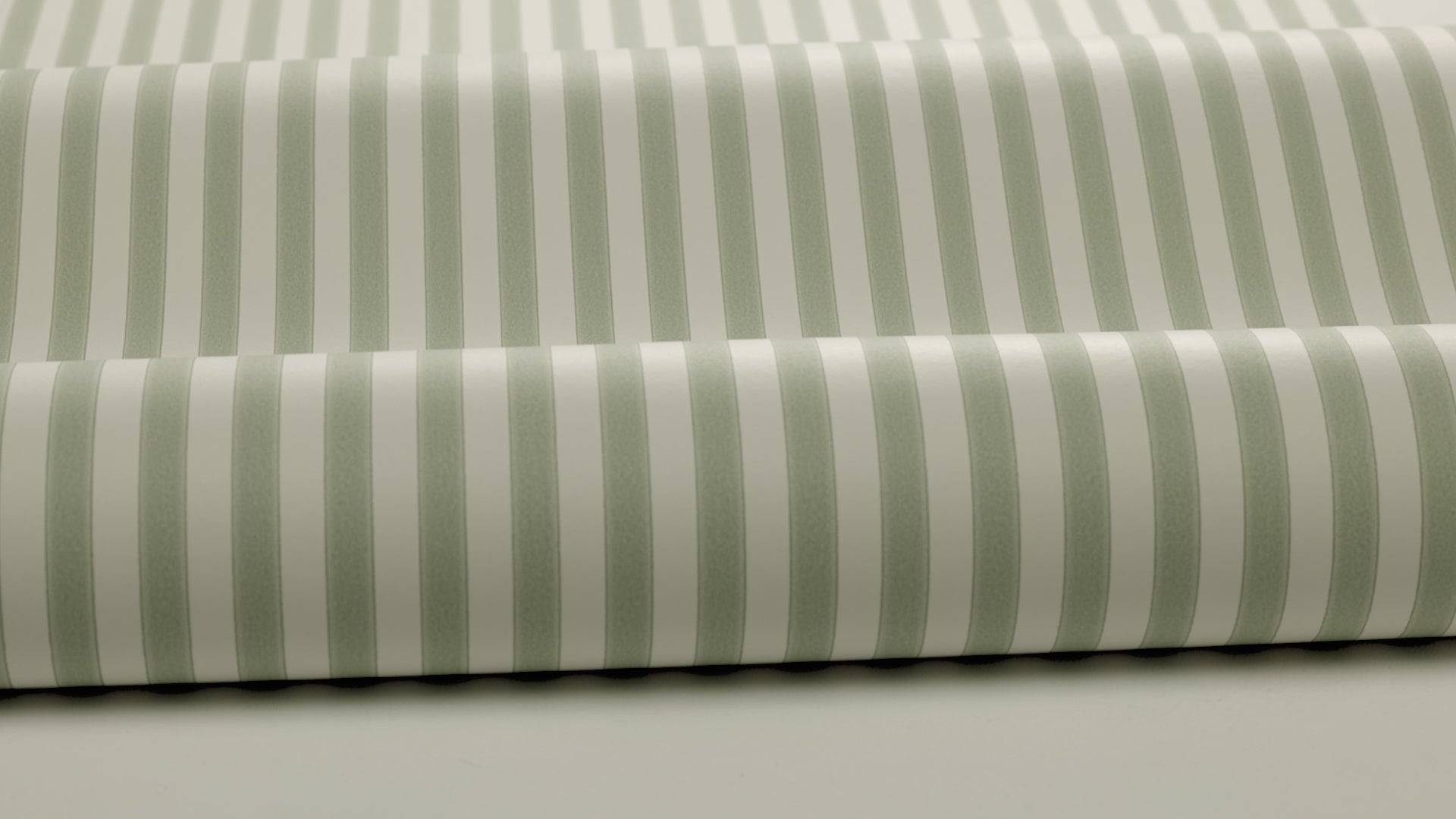 Tapete mit Streifenmuster MÖLLE STRIPE grün-beige