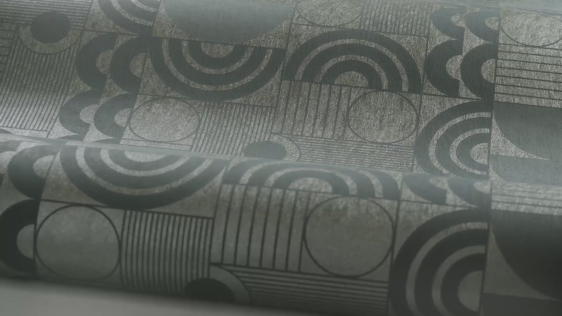 Vlies-Tapete mit geometrischem Muster COSMOPOLITAN grün