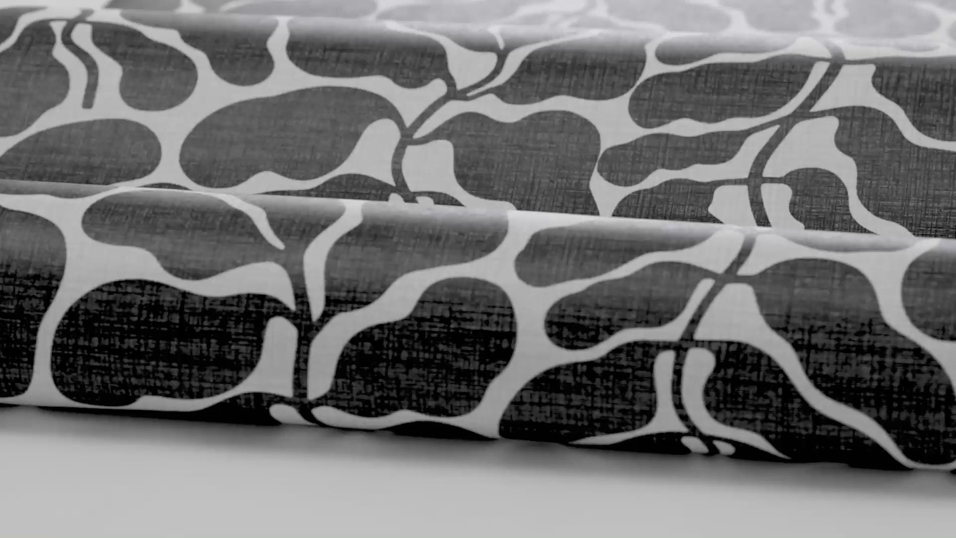 Vlies-Tapete mit pflanzlichem Muster MY SECRET GARDEN schwarz mit weiß