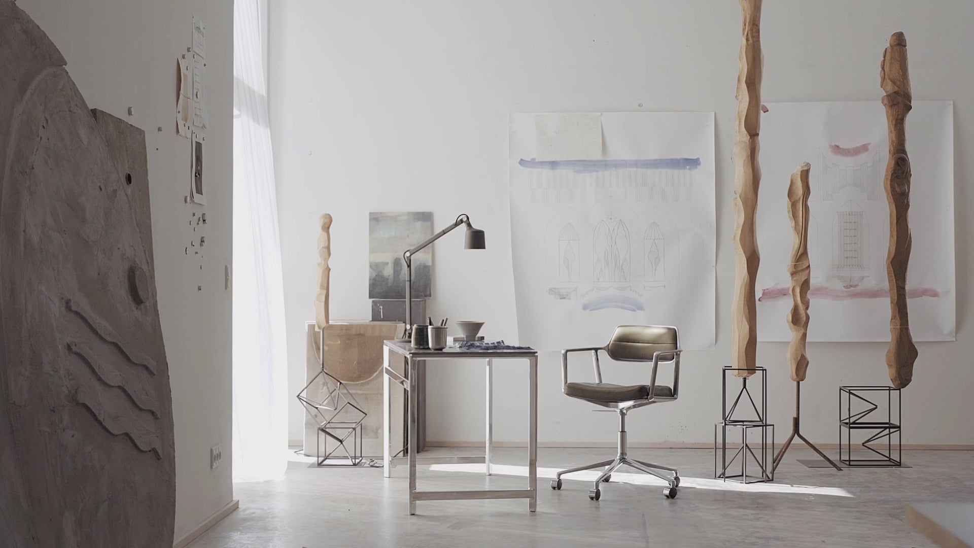 Office chair 453+ light gray with metal base