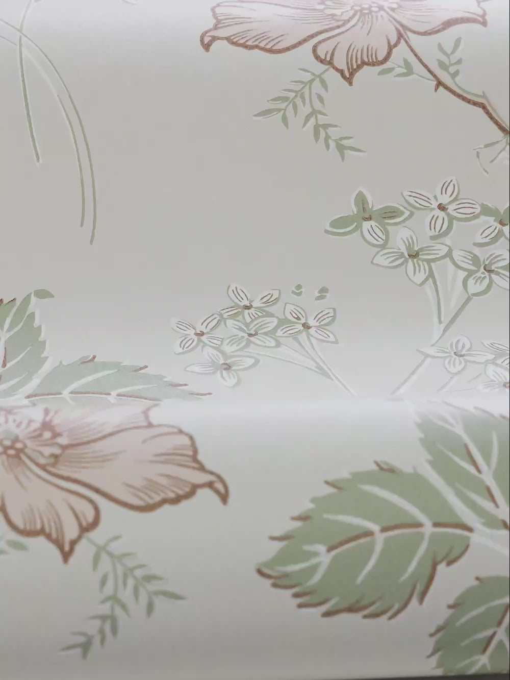 VALBORG Beige Floral Plant Motif Wallpaper with Green