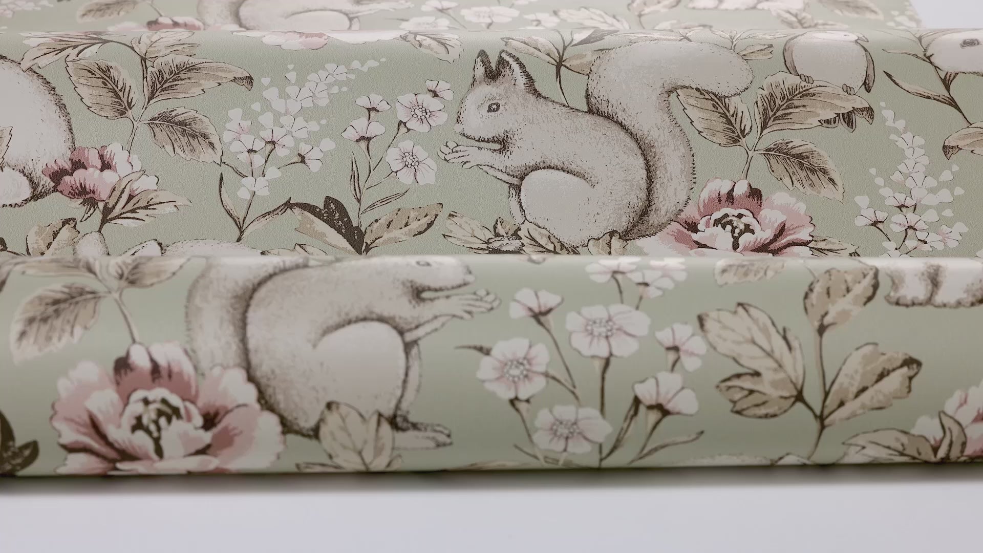 Children's wallpaper with a plant and animal theme MAGIC FOREST light green