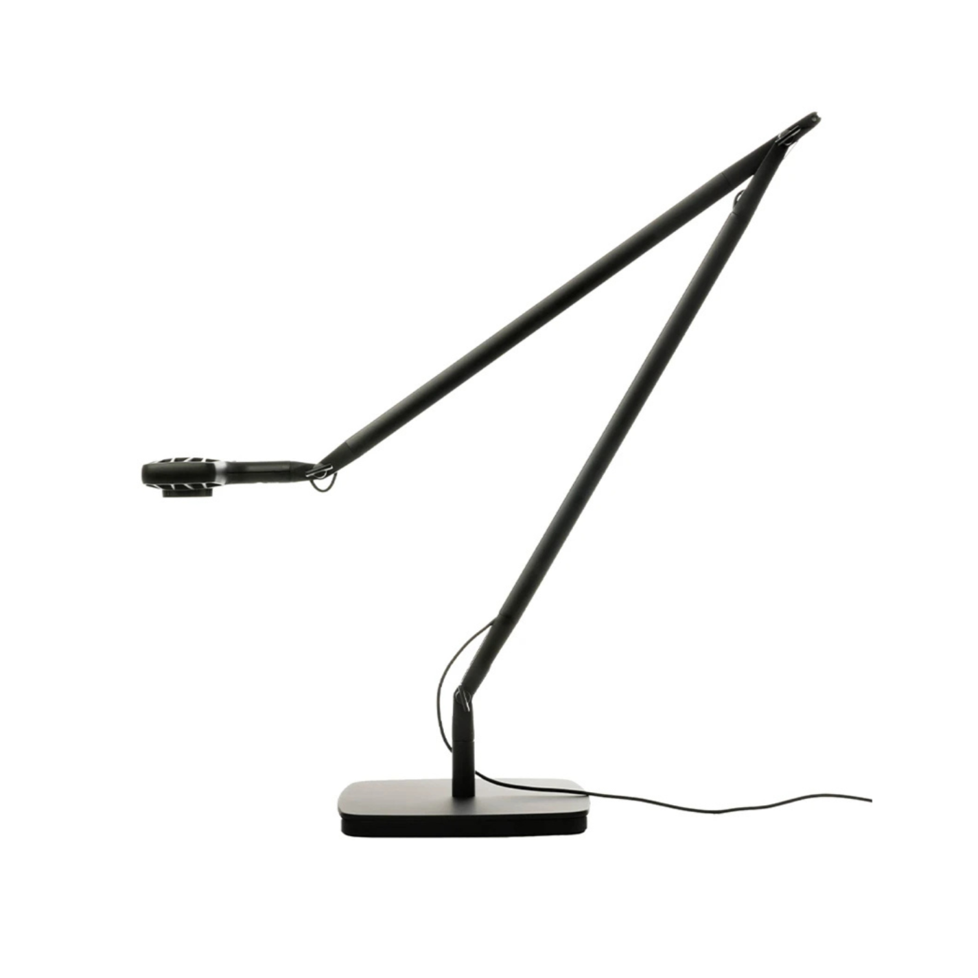 Otto Watt Black Tischlampe