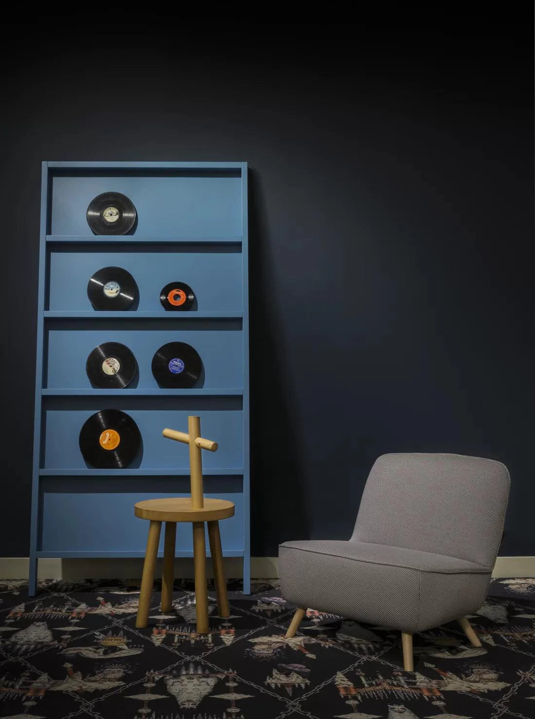 Bookcase OBLIQUE gray-blue Moooi Eye on Design