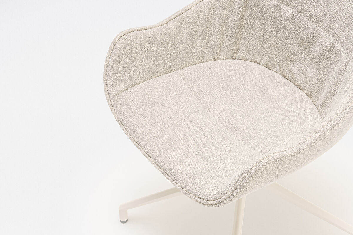 Krzesło obrotowe BALTIC SOFT DUO z aluminiową podstawą - kolor do wyboru [Milena] MDD    Eye on Design