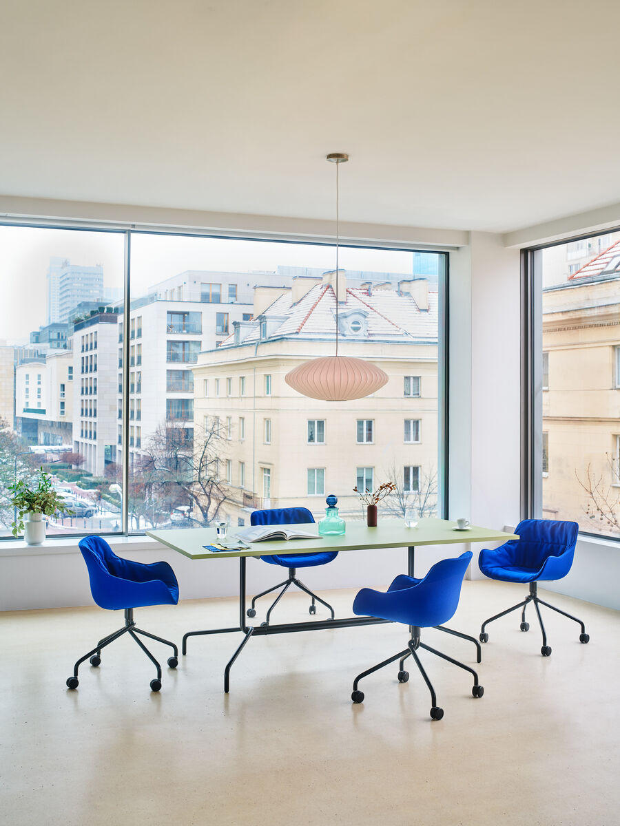 Krzesło obrotowe BALTIC SOFT DUO z metalową podstawą  z kółkami do miękkiej powierzchni- kolor do wyboru [Milena] MDD    Eye on Design