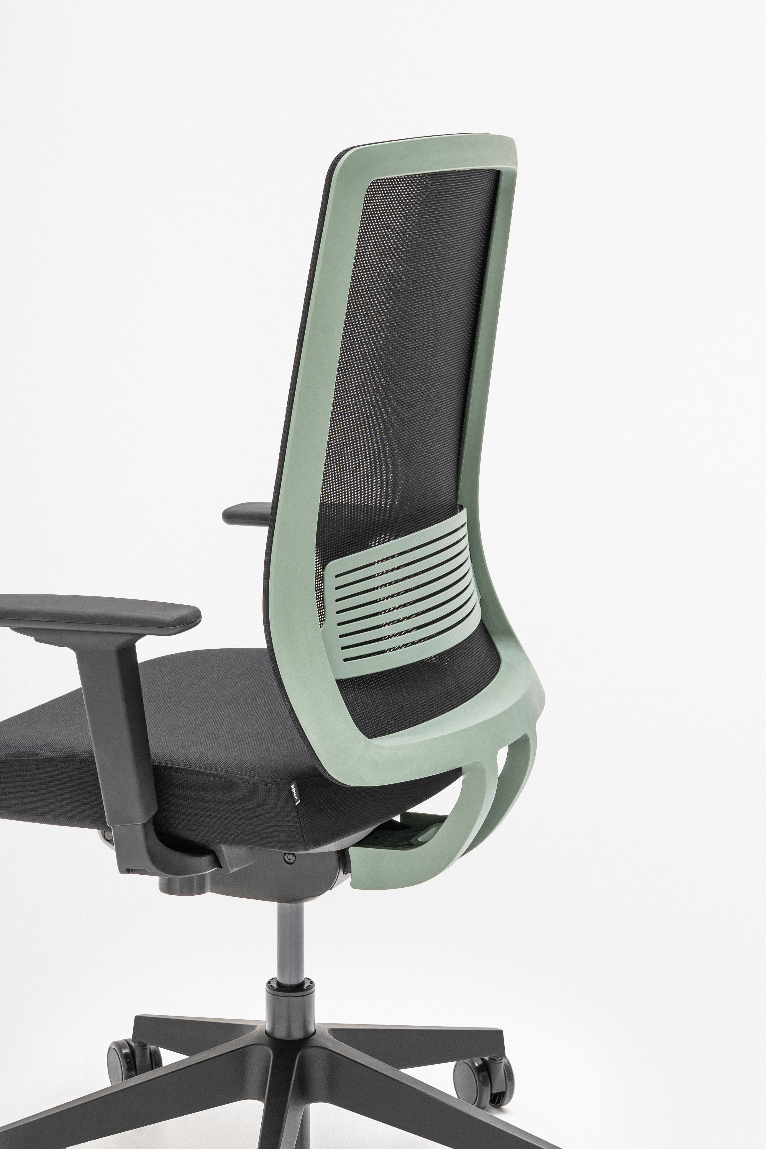 Apex office chair with wheels to a soft surface