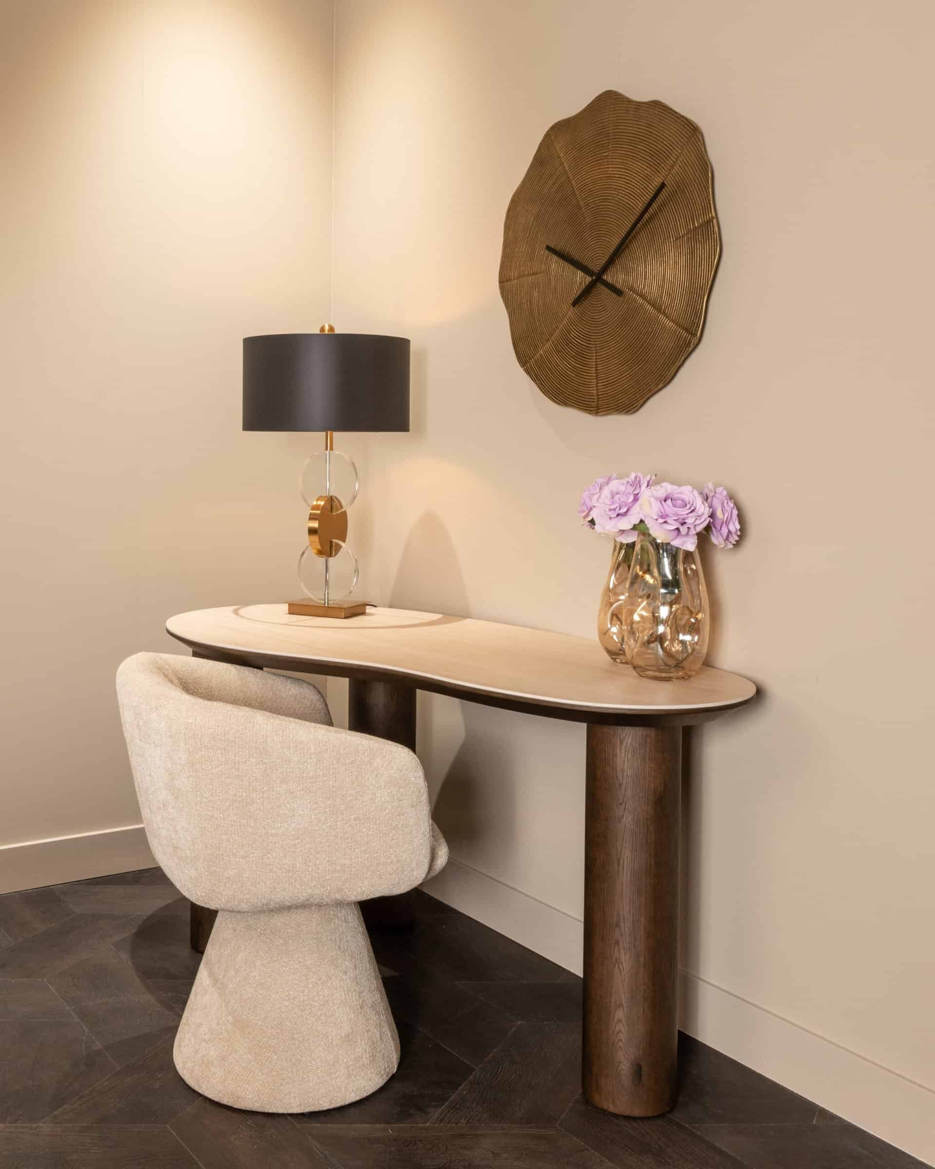 MADELINE Swivel Chair Light Brown