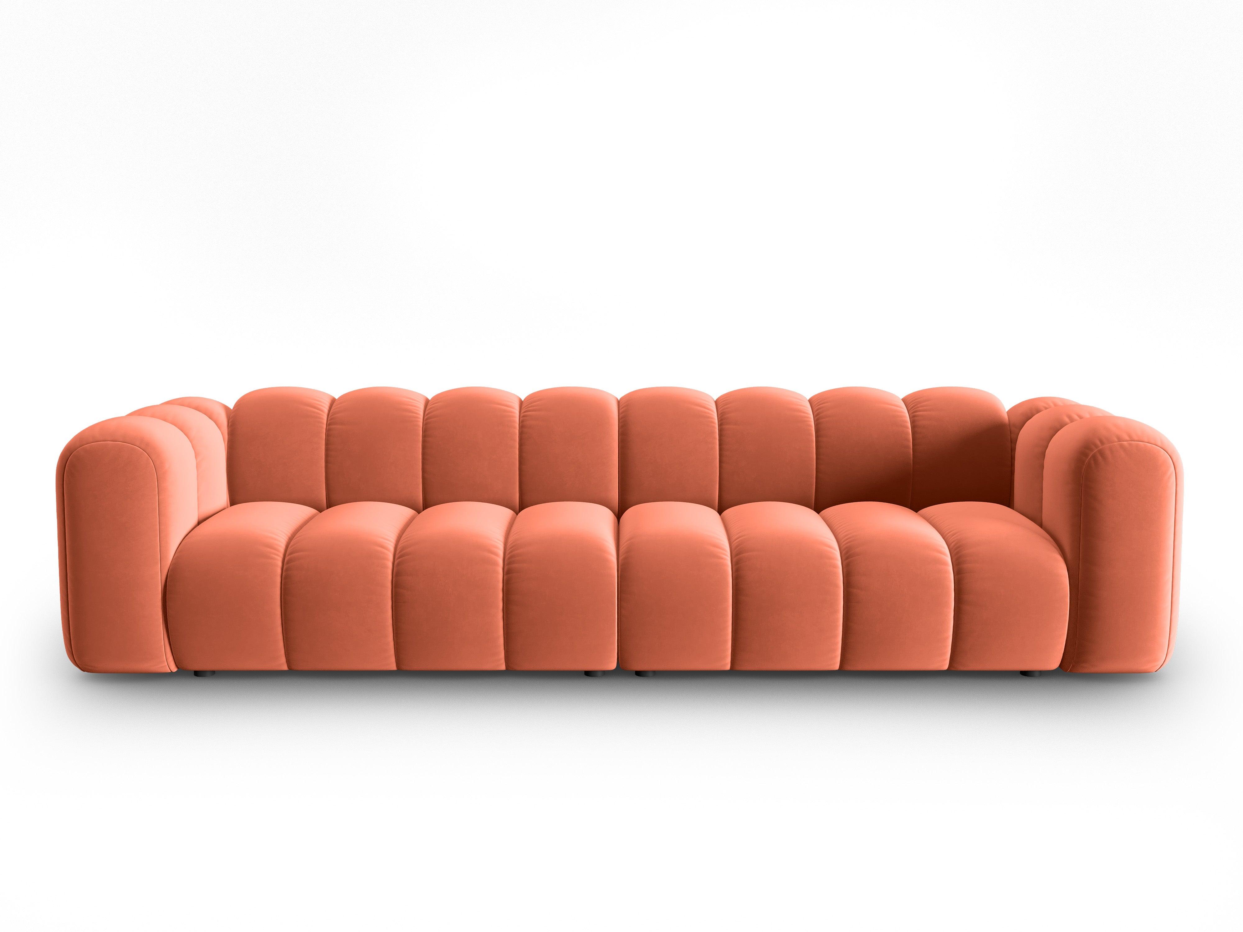 Sofa aksamitna 4-osobowa SKYLER koralowy Interieurs 86    Eye on Design