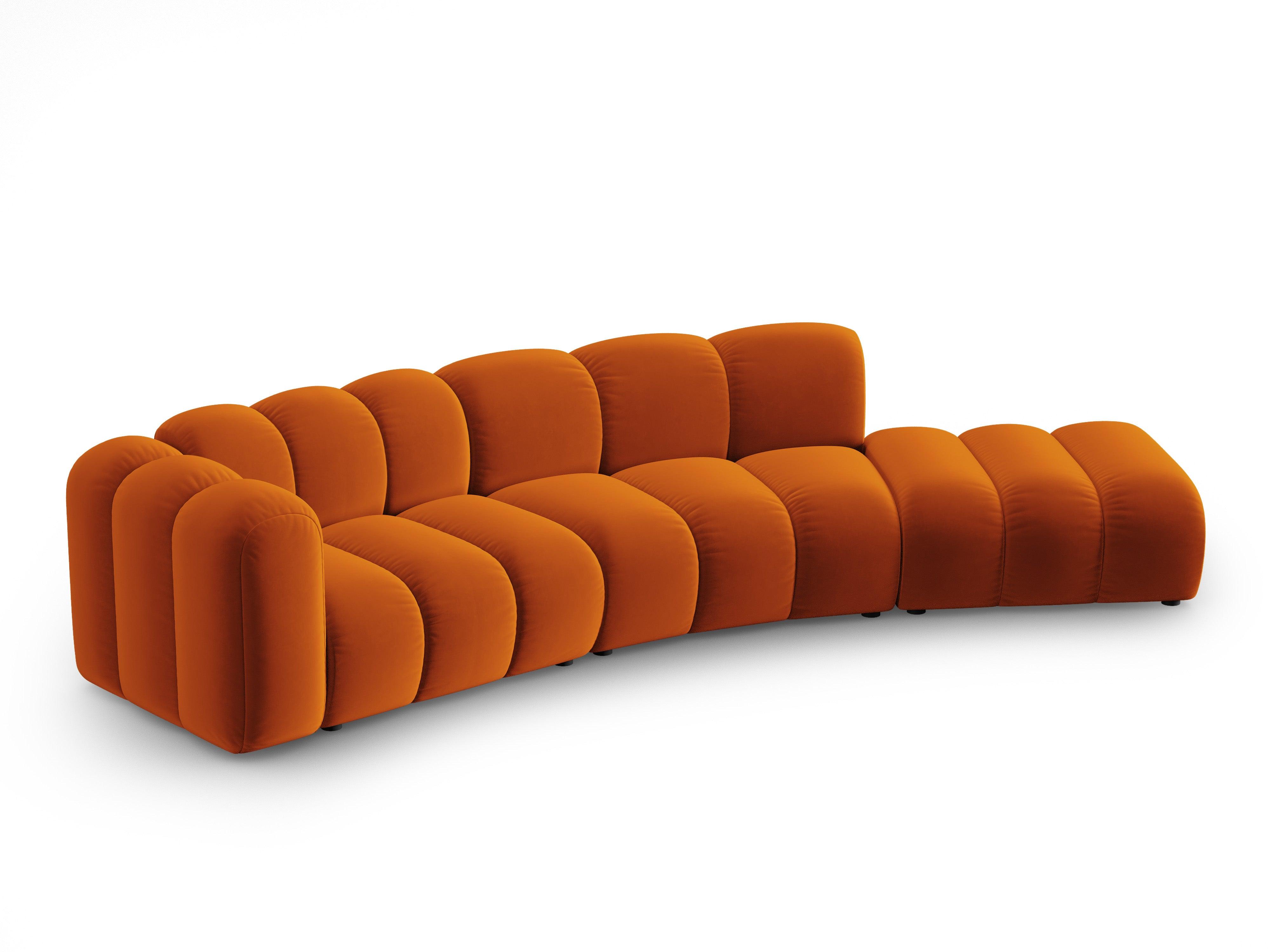 Sofa aksamitna 5-osobowa prawostronna SKYLER ceglany Interieurs 86    Eye on Design