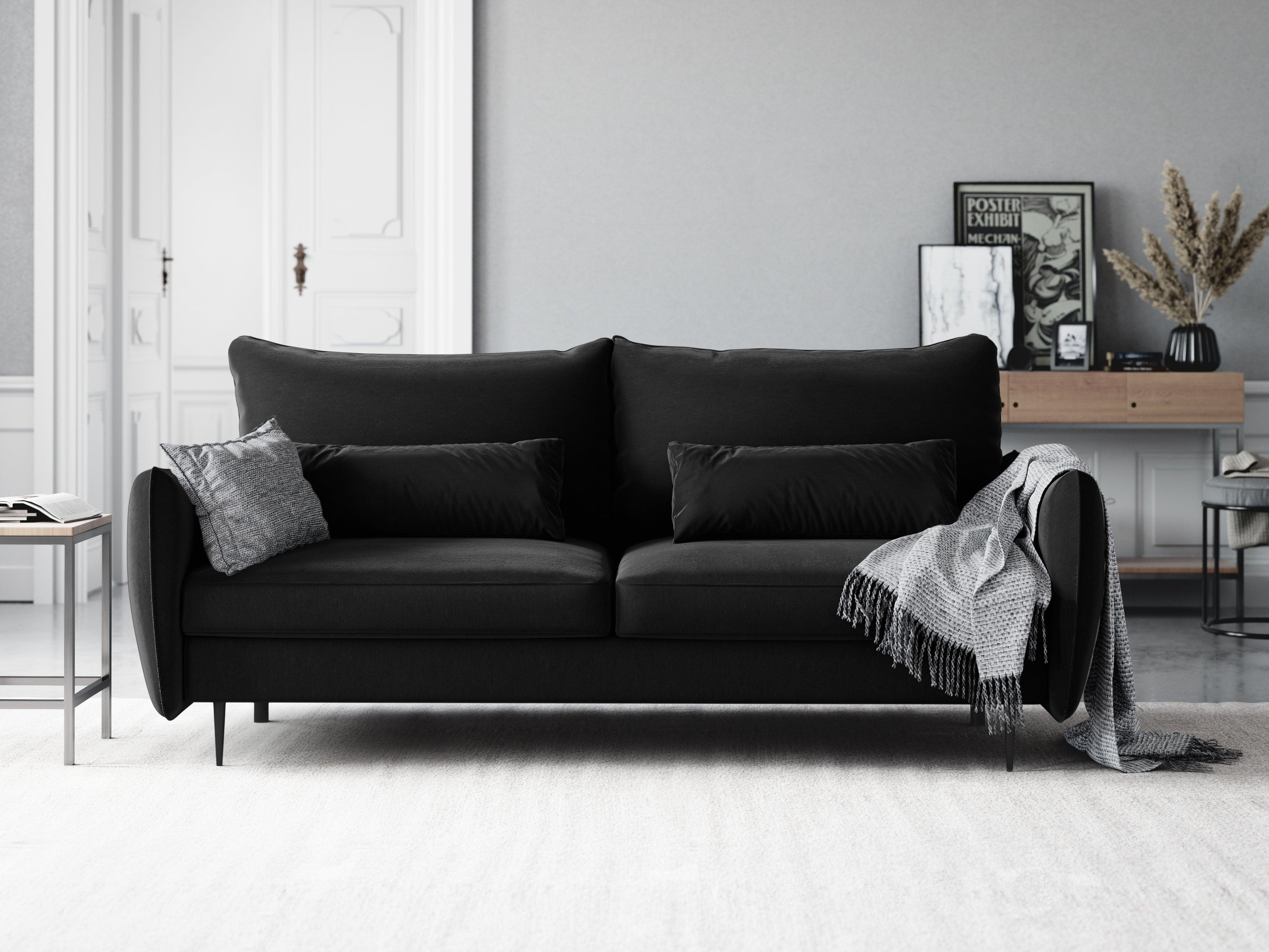 Sofa aksamitna z funkcją spania VERMONT czarny Cosmopolitan Design    Eye on Design