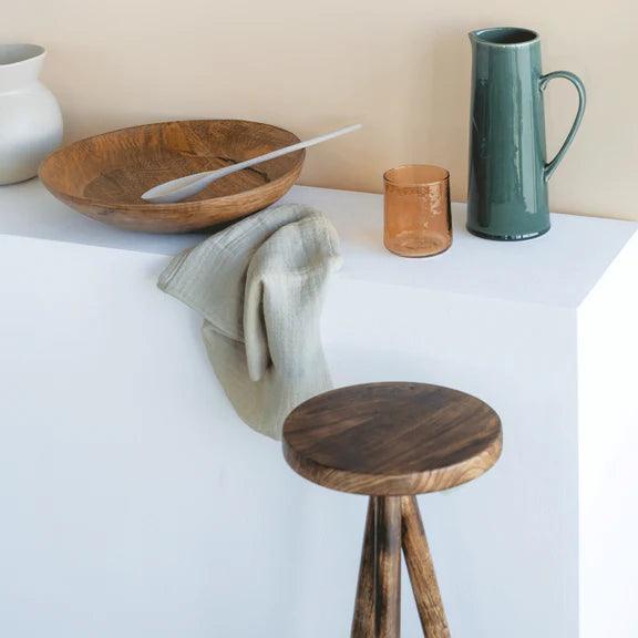 Stolik ENDLESS drewno mango Urban Nature Culture    Eye on Design