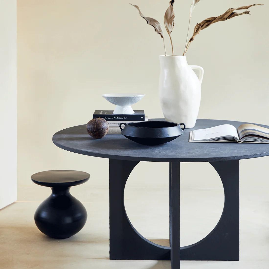 Stolik TUMMY czarny Urban Nature Culture    Eye on Design