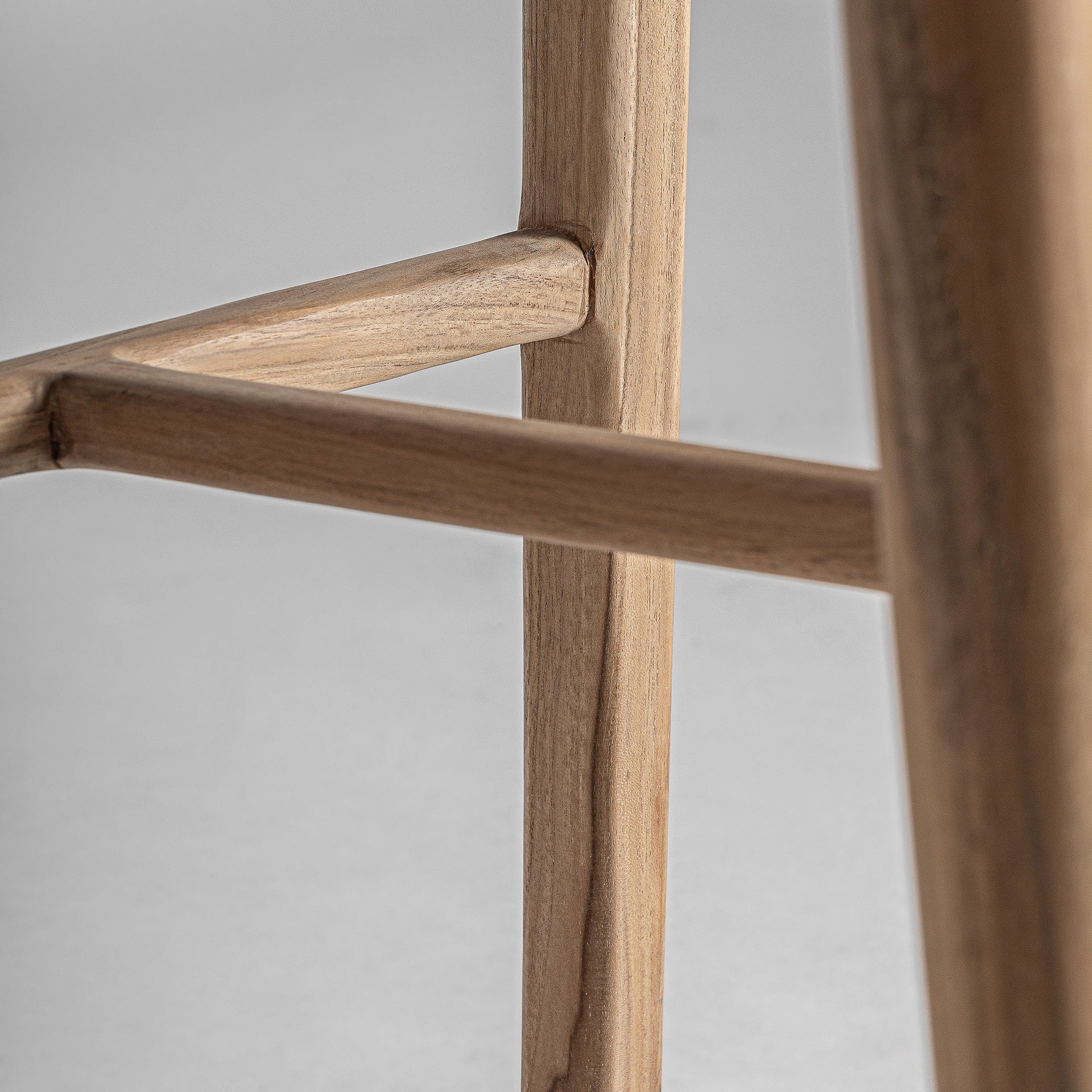 CAEN Bar Stool Teak Wood