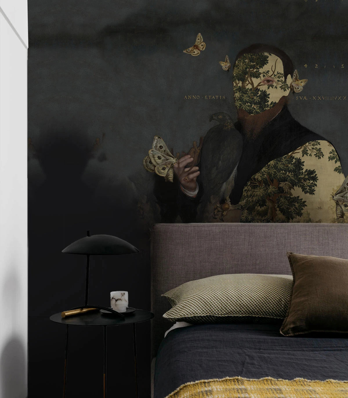 Non-woven wallpaper GENTLEMAN MOTH dark gray