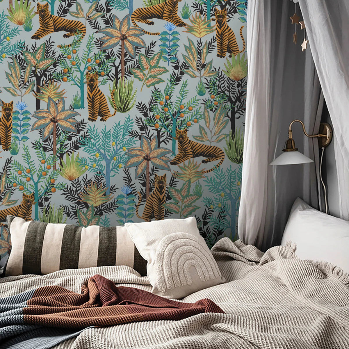 Wallpaper with a plant and animal motif GOLD TIGERS LIGHT BLUE light blue with gold