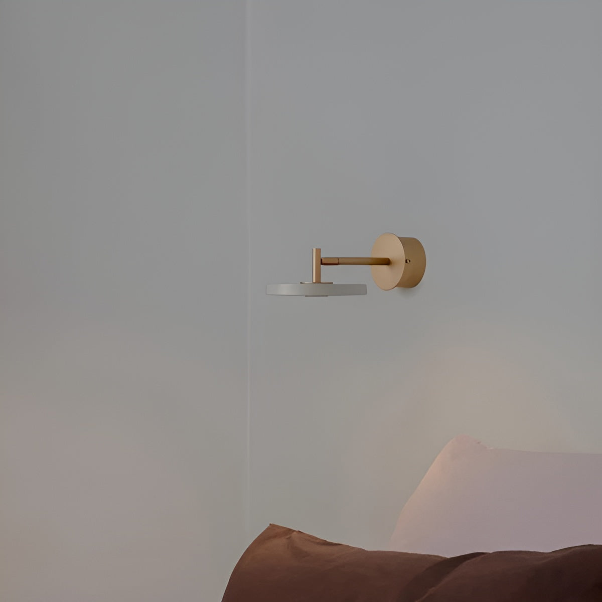 Asteria Wandlampe hellgrau