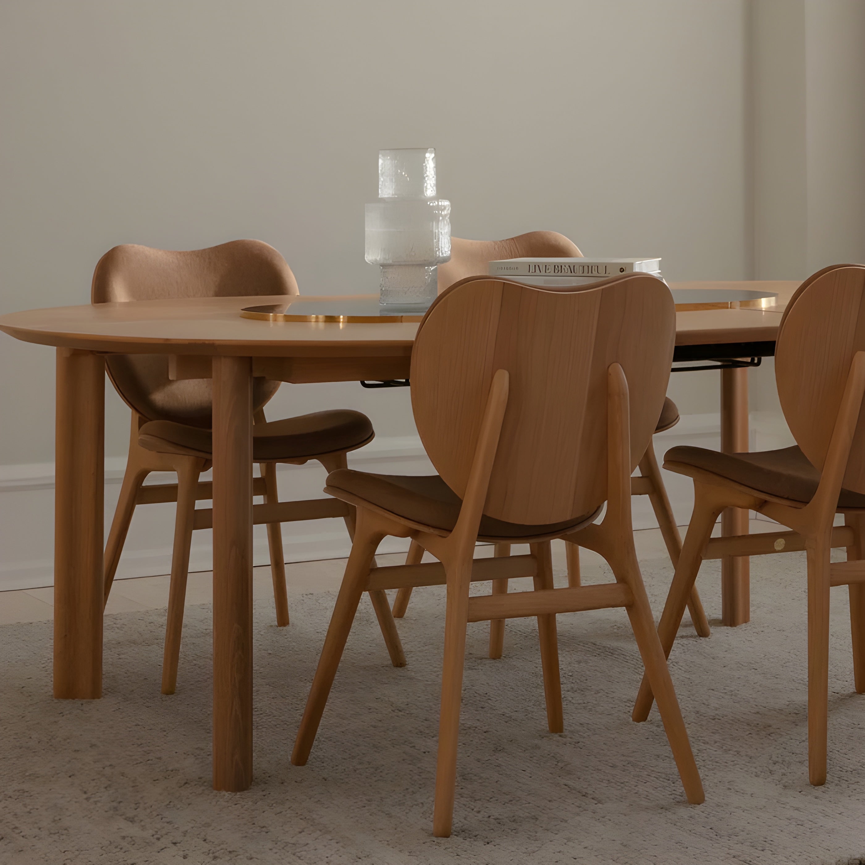Ausziehbarer runder Tisch COMFORT CIRCLE aus Eiche mit Marmortischplatte