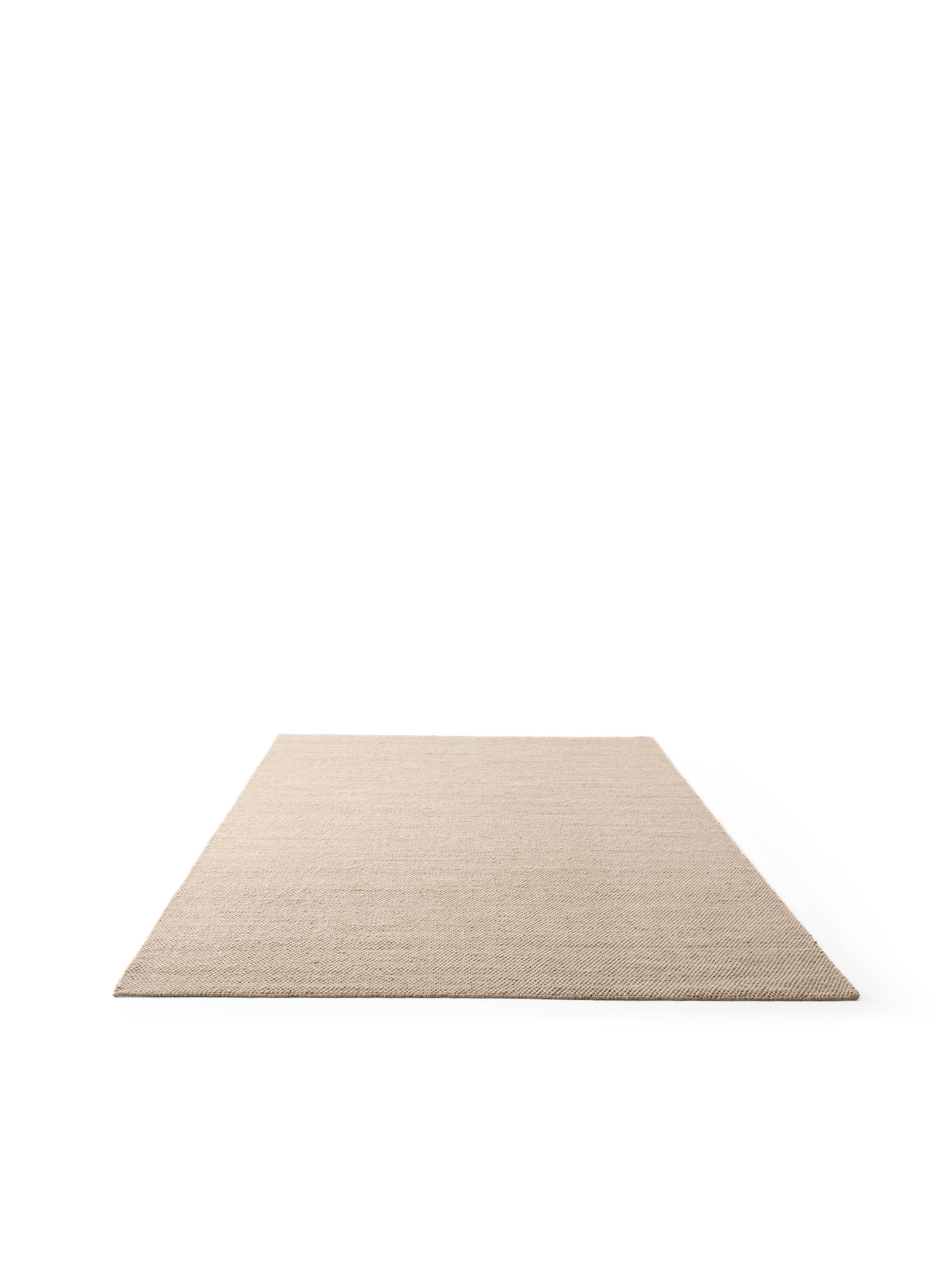 Rug 143 beige wool