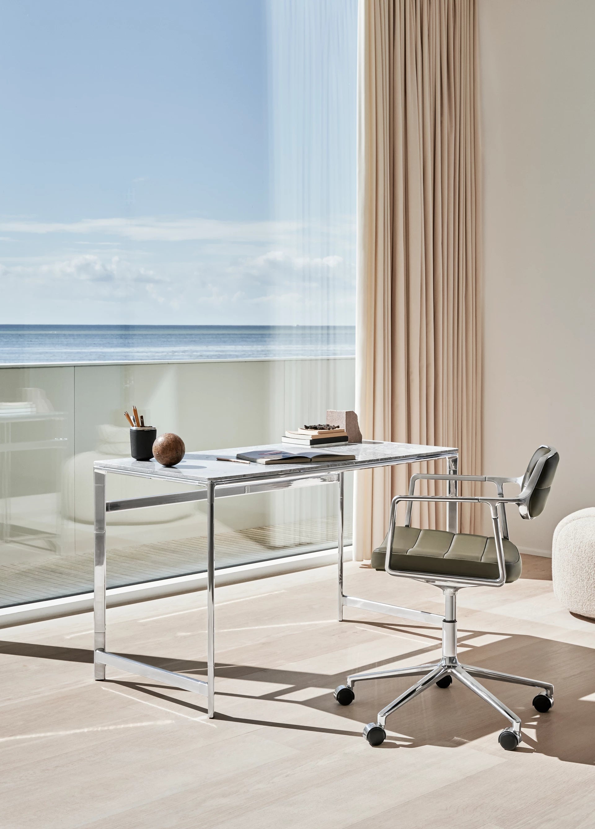 STUDIO desk with marble top