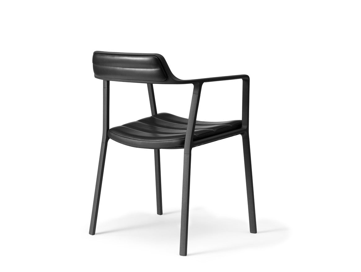 Chair 451 black leather with black metal base