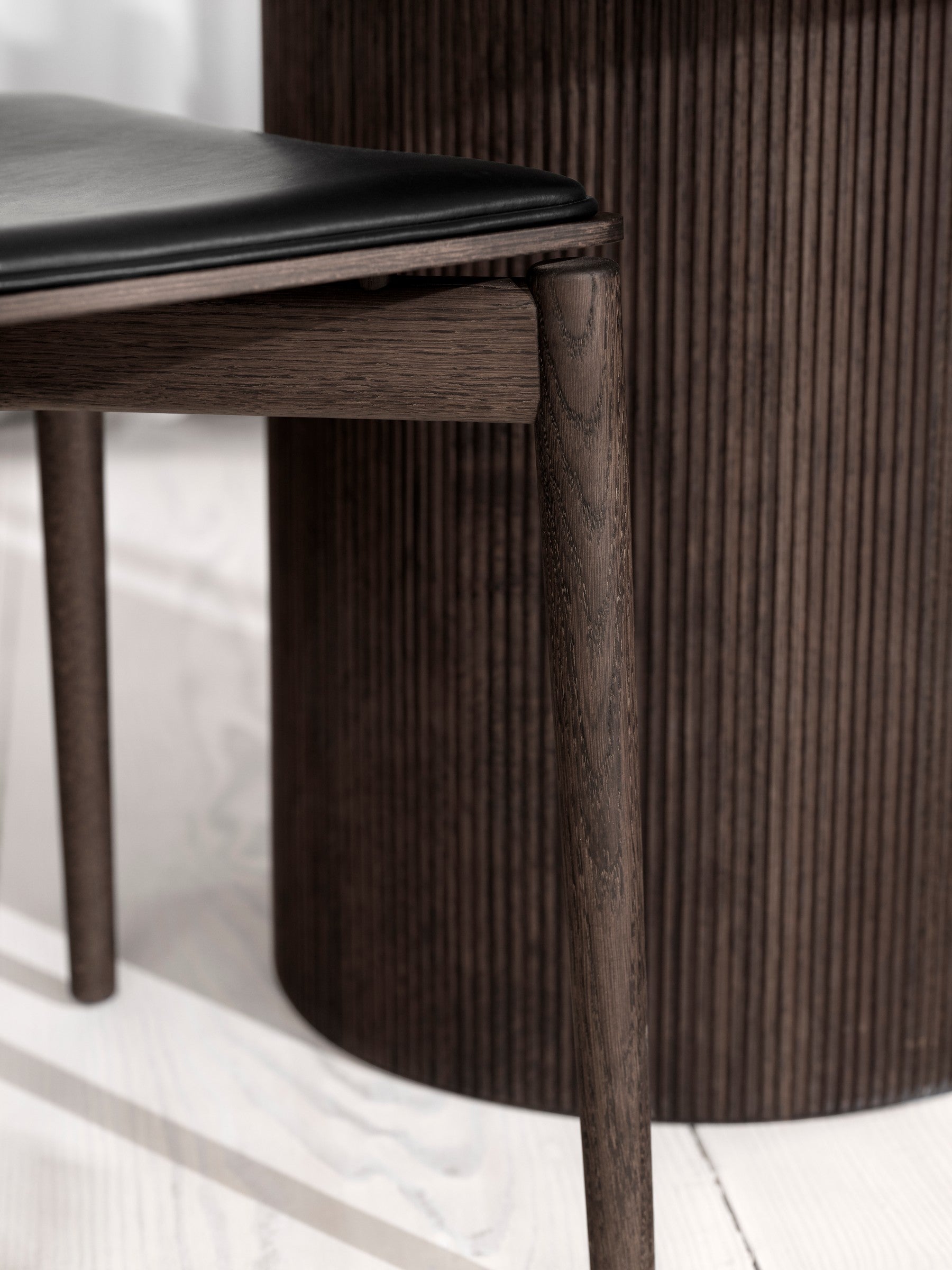 CABIN Chair Black Leather with Dark Oak Base