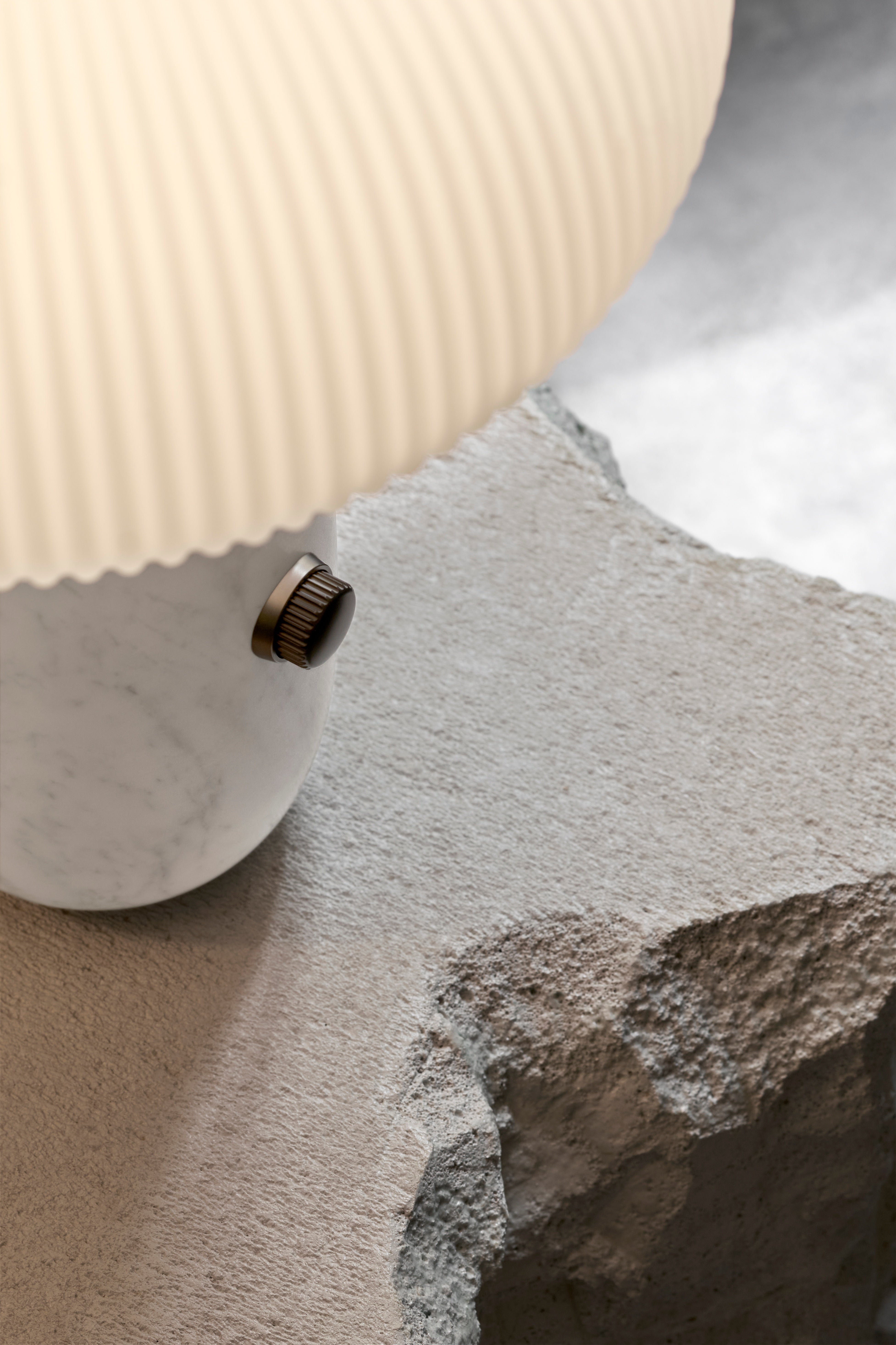 Tischlampe SCULPTURE weißer Marmor